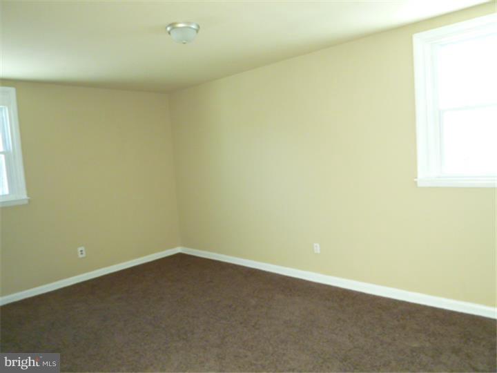 BUSTLETON - Residential