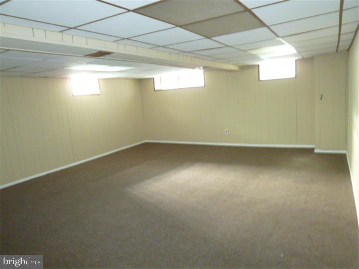 BUSTLETON - Residential