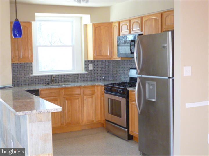 BUSTLETON - Residential