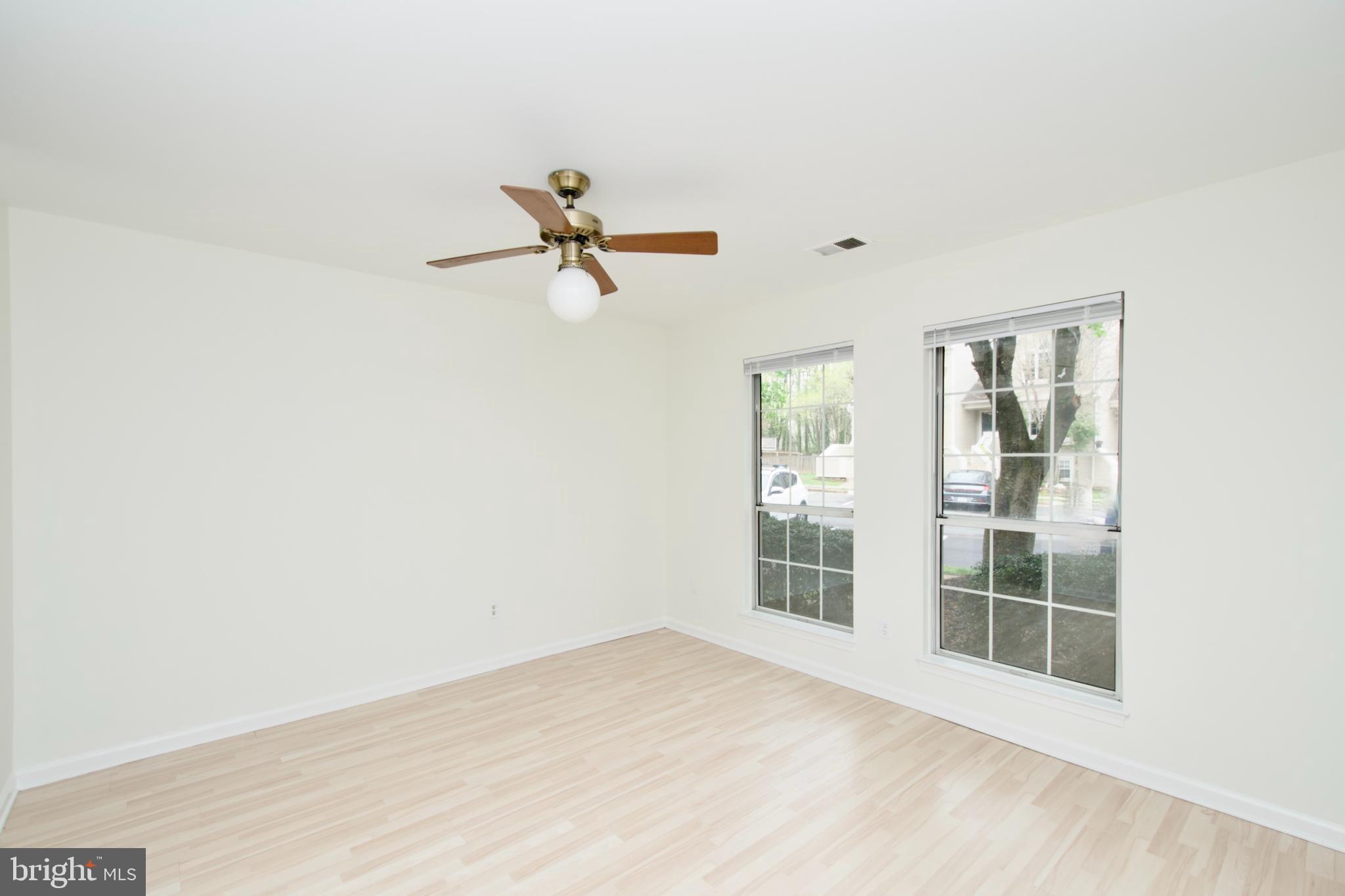 WOODGATE VILLAGE - Residential