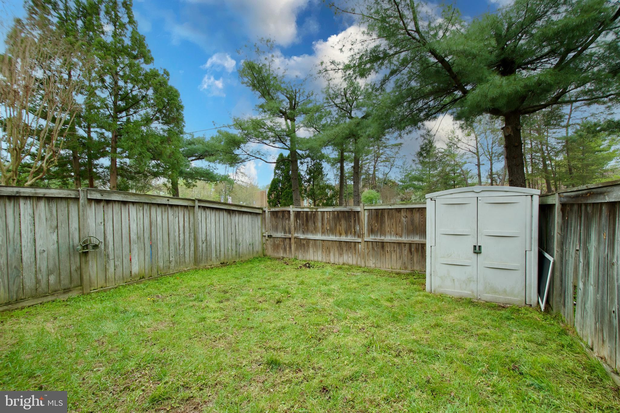 WOODGATE VILLAGE - Residential