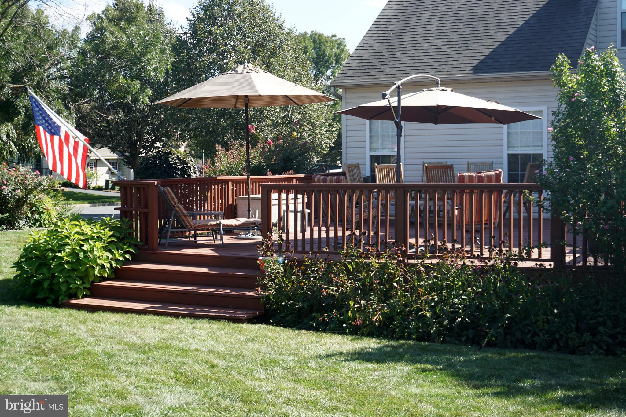 ROLLING MEADOWS - Residential