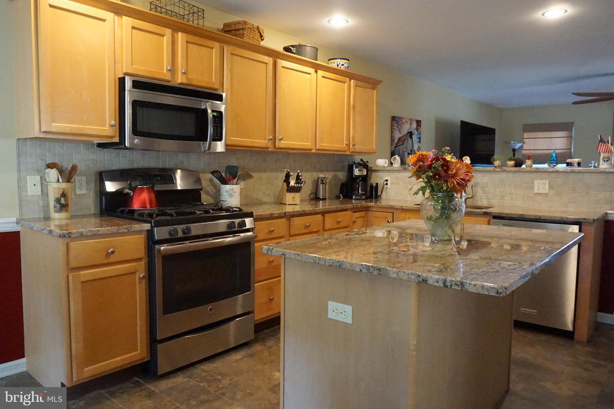 ROLLING MEADOWS - Residential