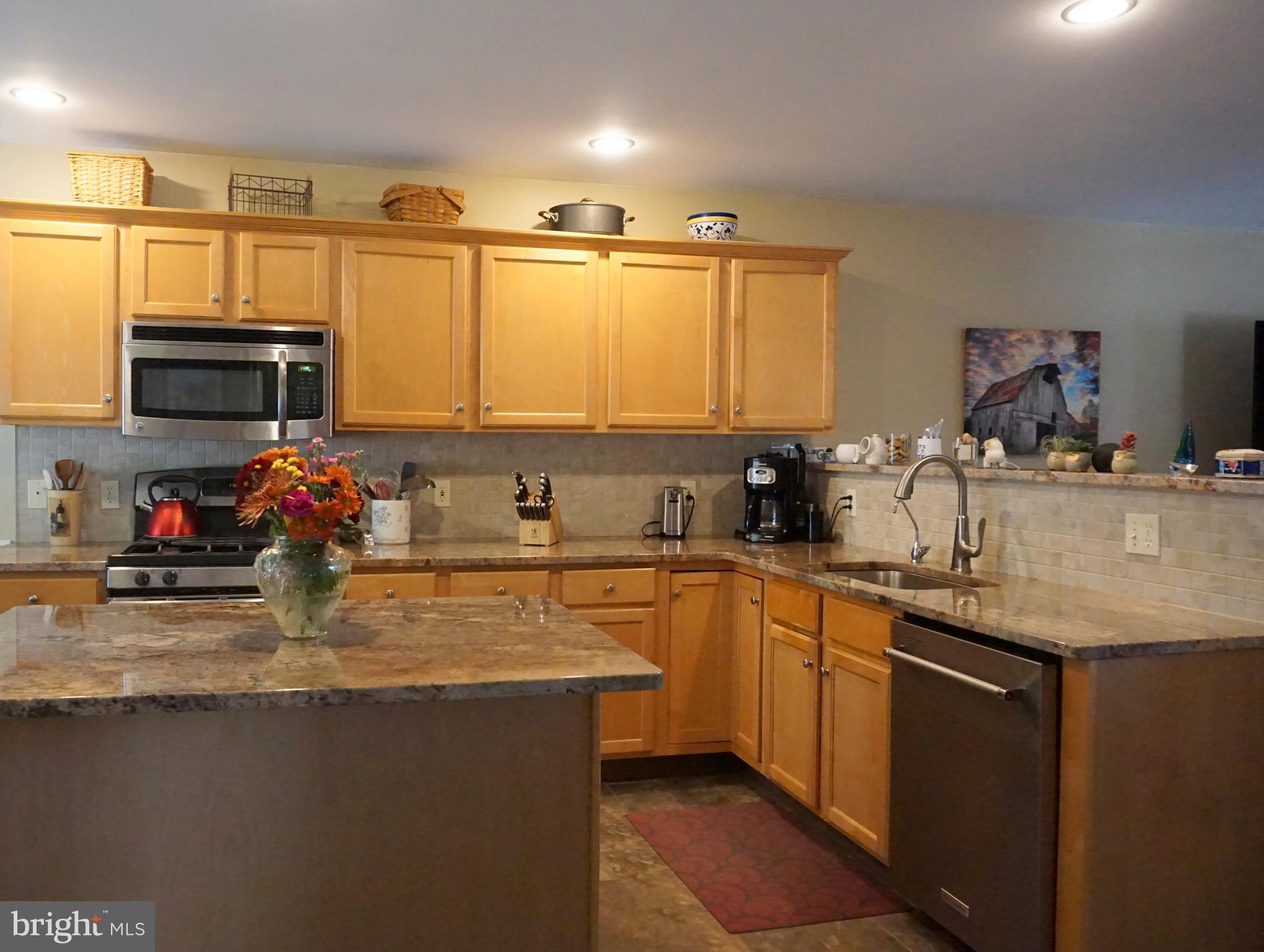 ROLLING MEADOWS - Residential