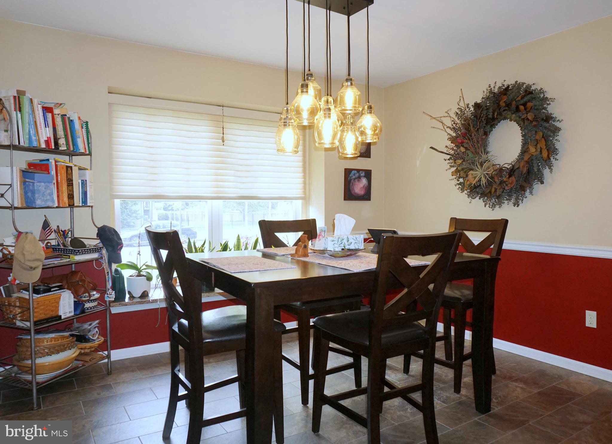 ROLLING MEADOWS - Residential