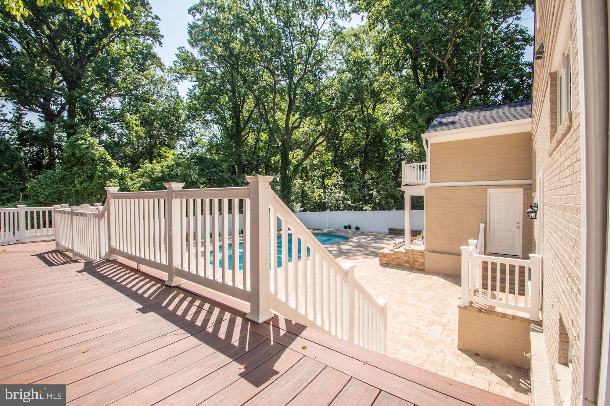 LOCUST HILL ESTATES - Residential Lease