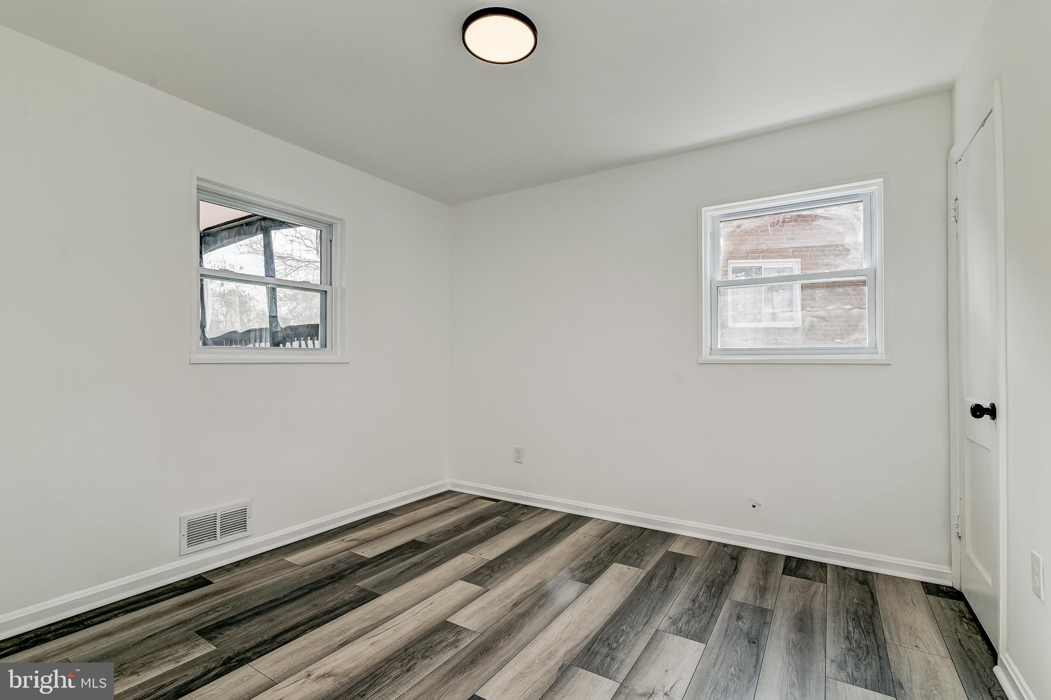 RADIANT VALLEY - Residential