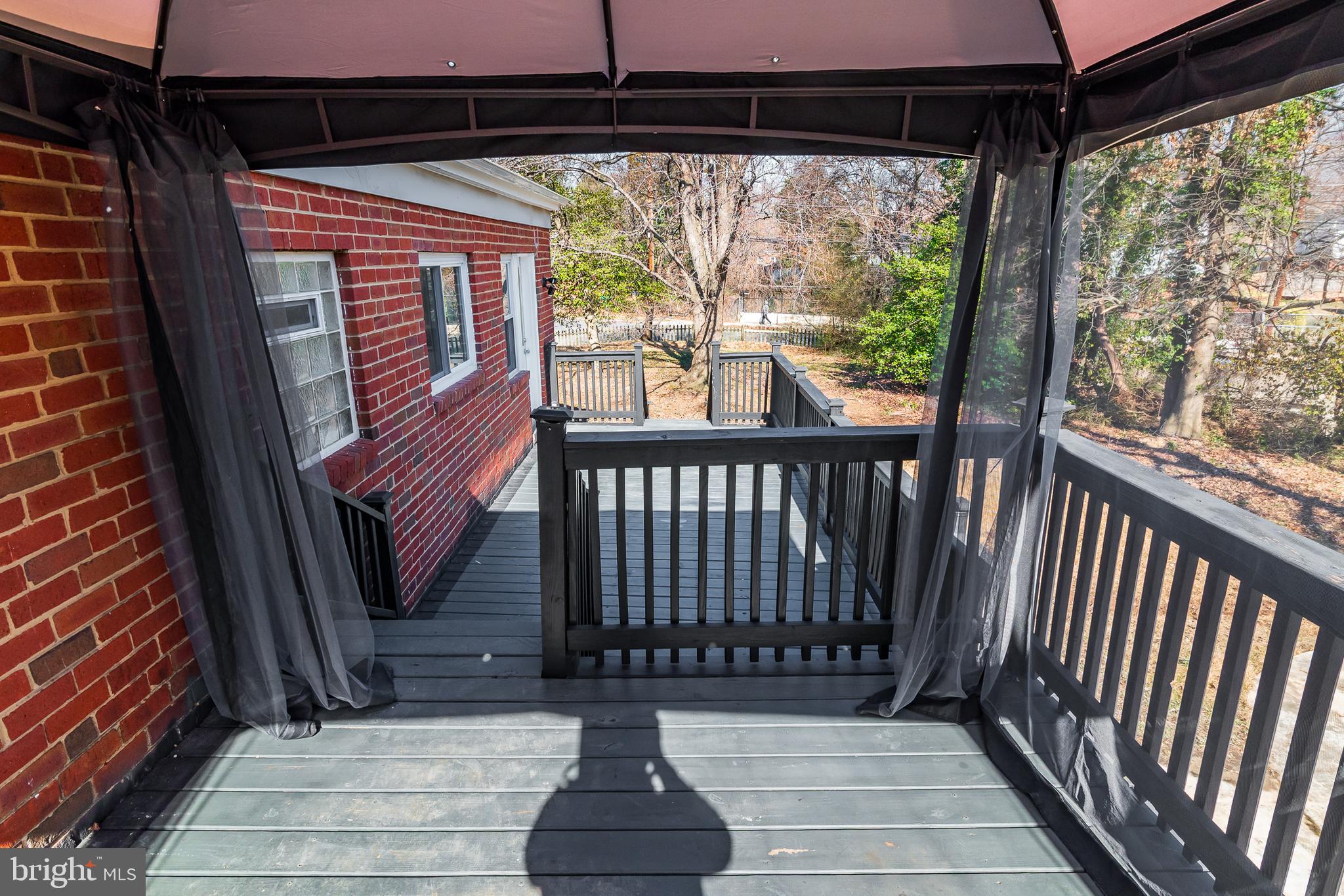 RADIANT VALLEY - Residential