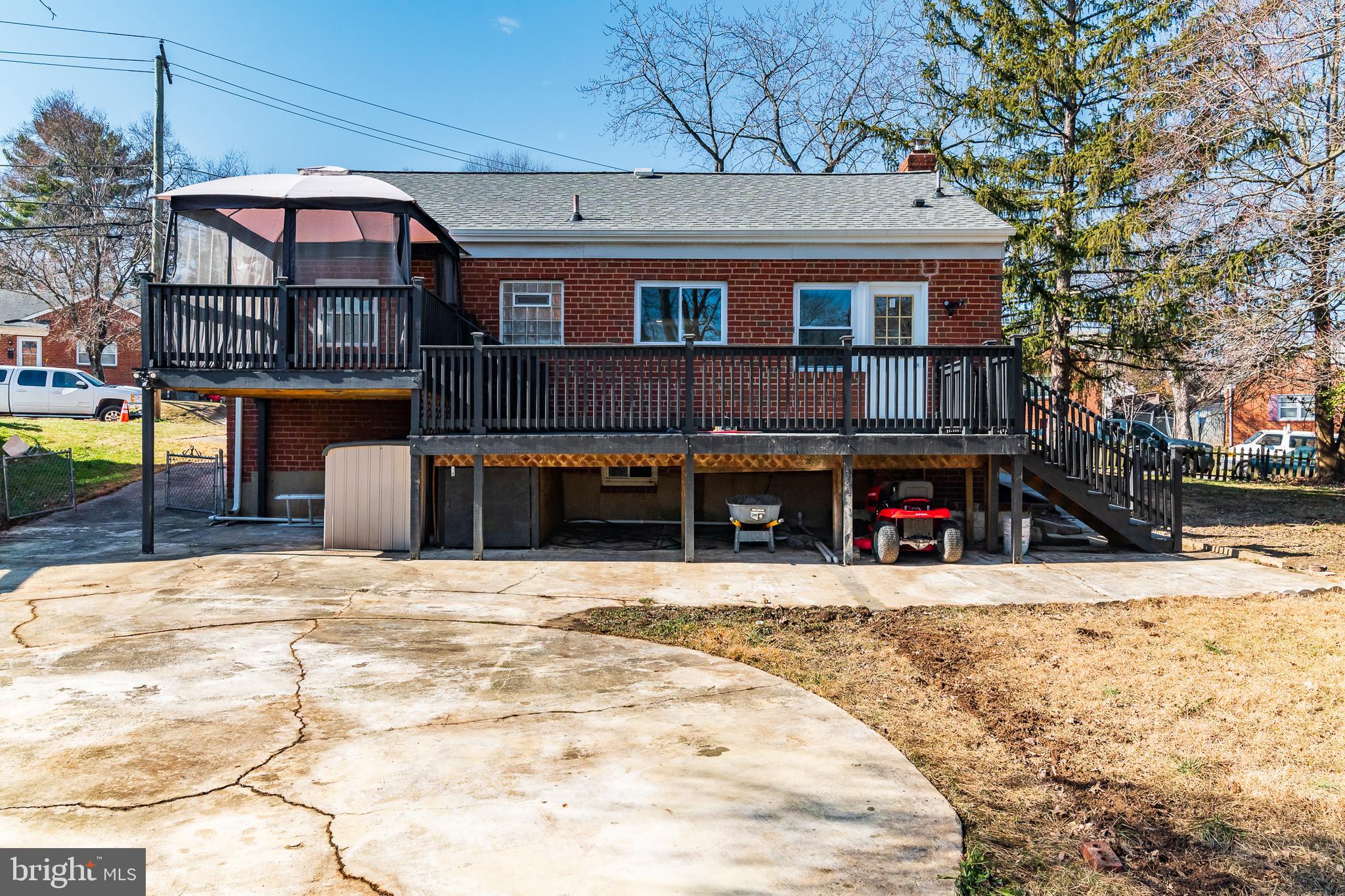 RADIANT VALLEY - Residential