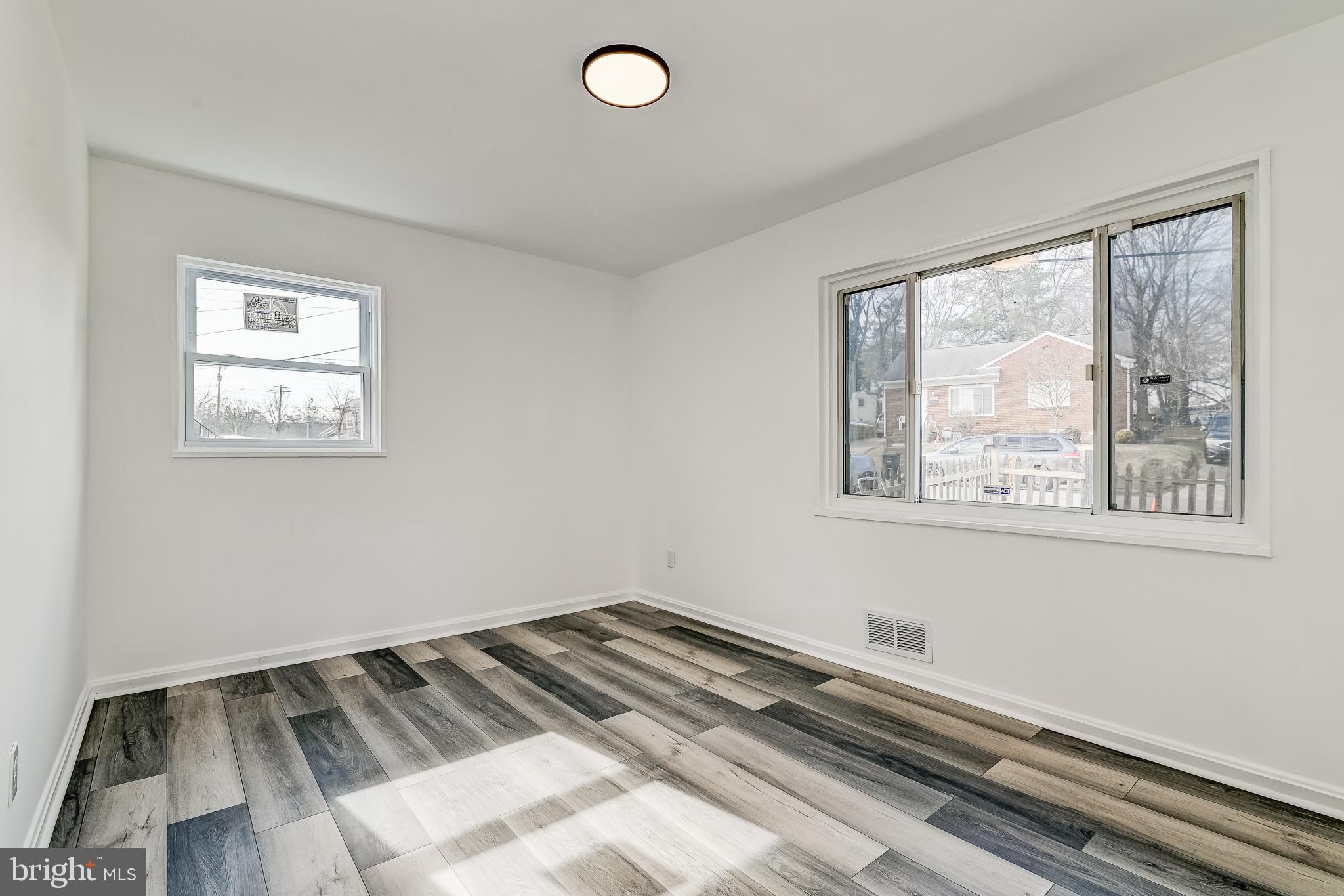 RADIANT VALLEY - Residential