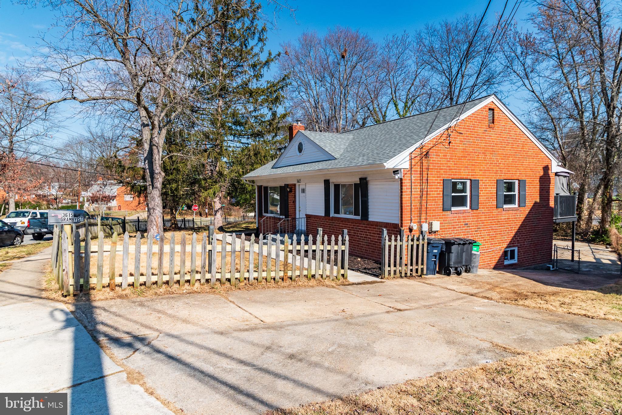 RADIANT VALLEY - Residential