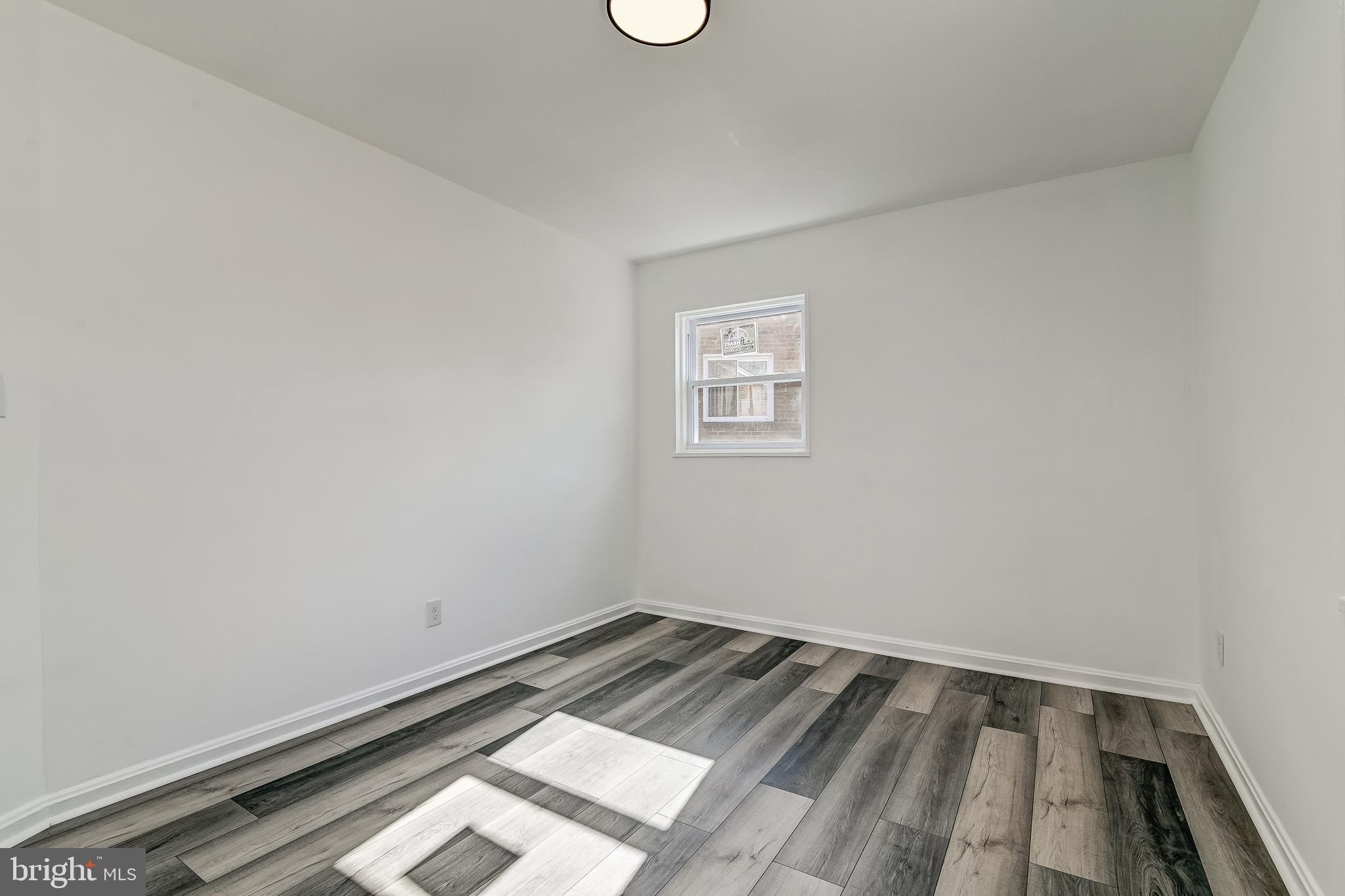 RADIANT VALLEY - Residential