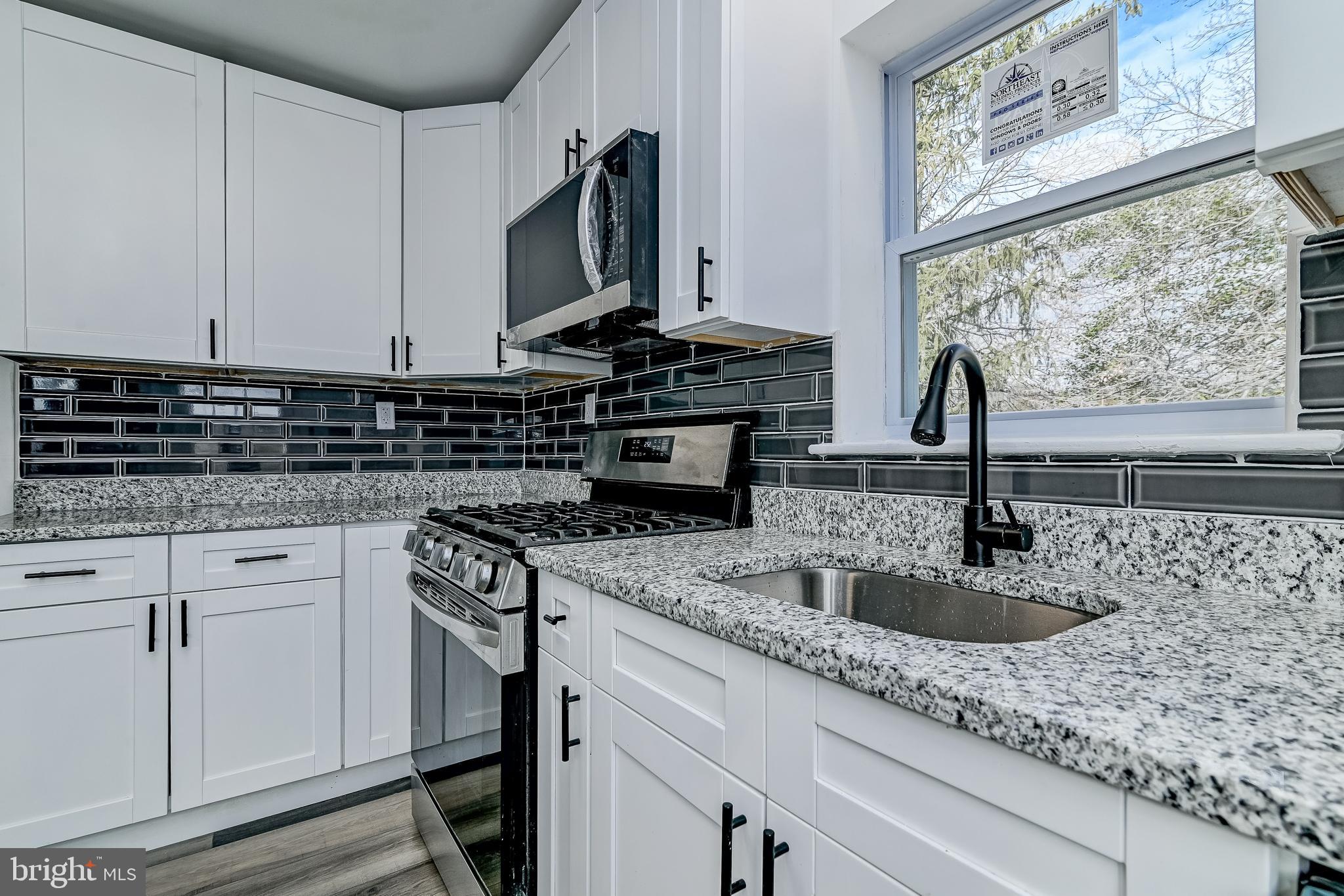 RADIANT VALLEY - Residential