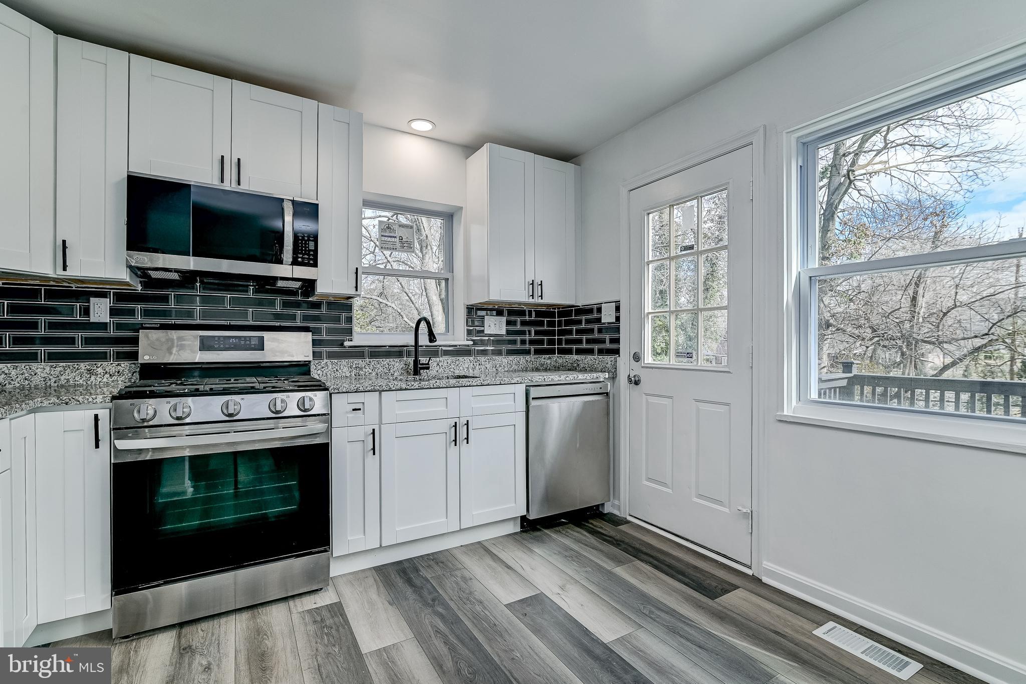 RADIANT VALLEY - Residential