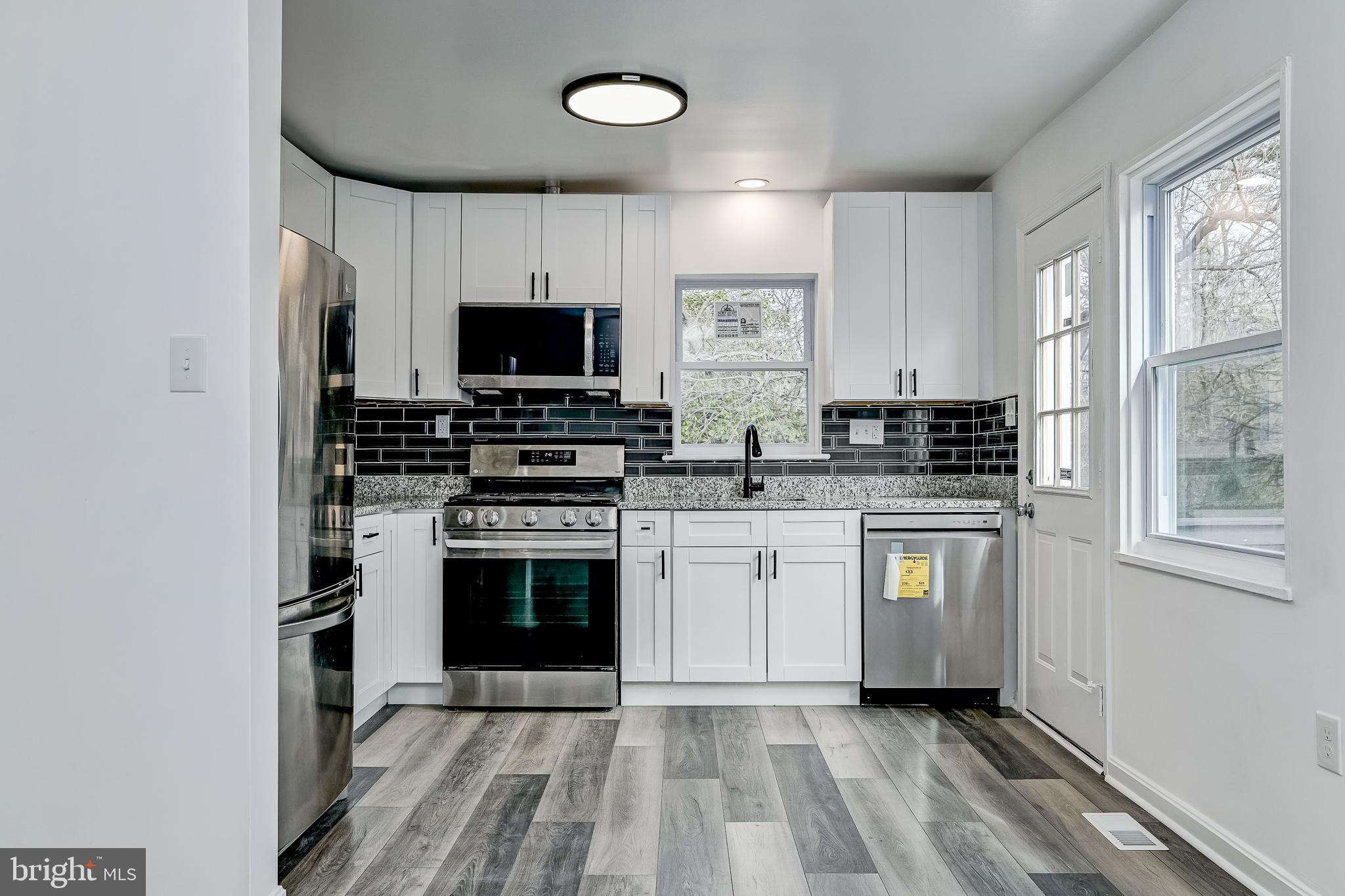 RADIANT VALLEY - Residential