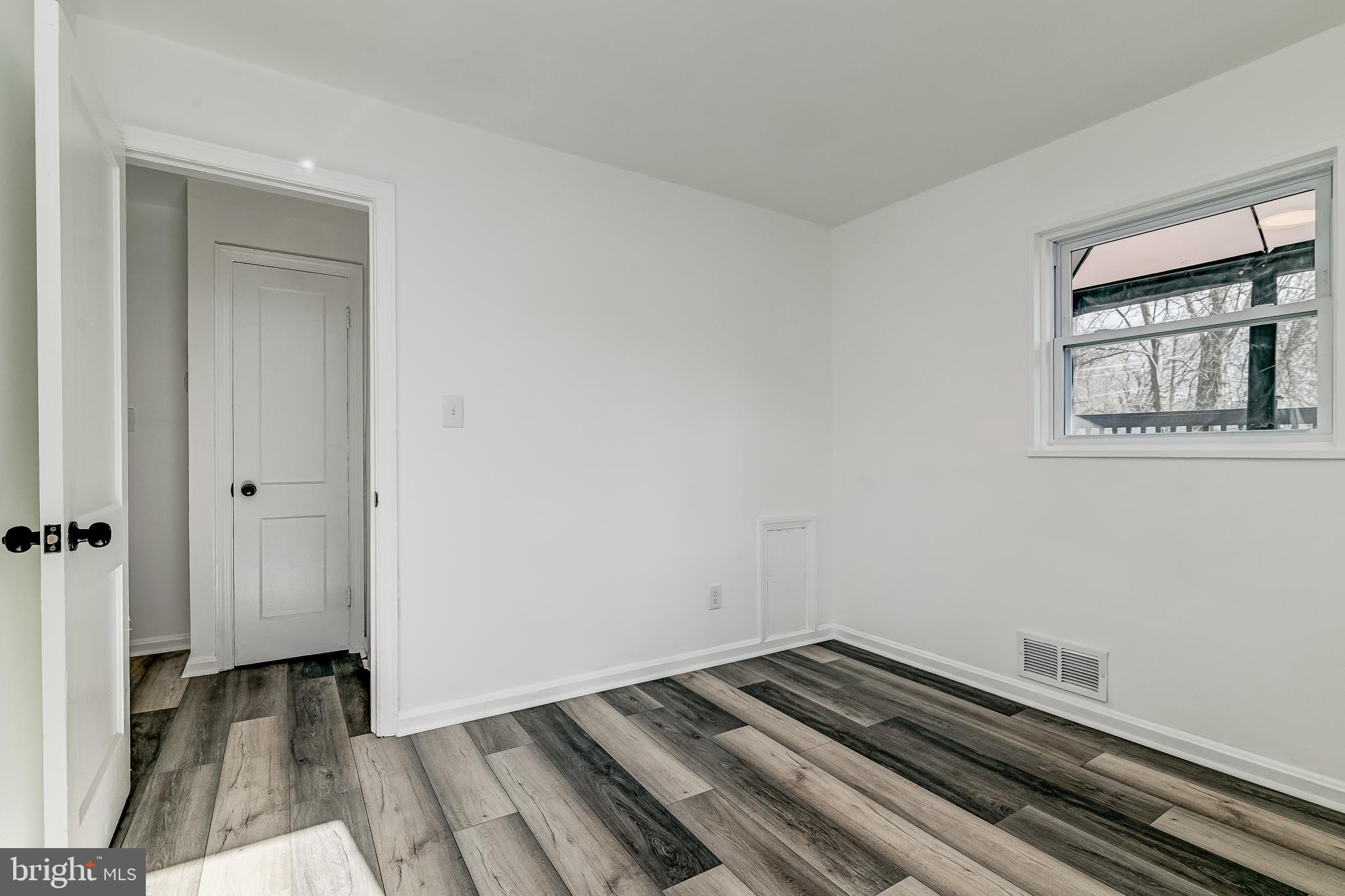 RADIANT VALLEY - Residential