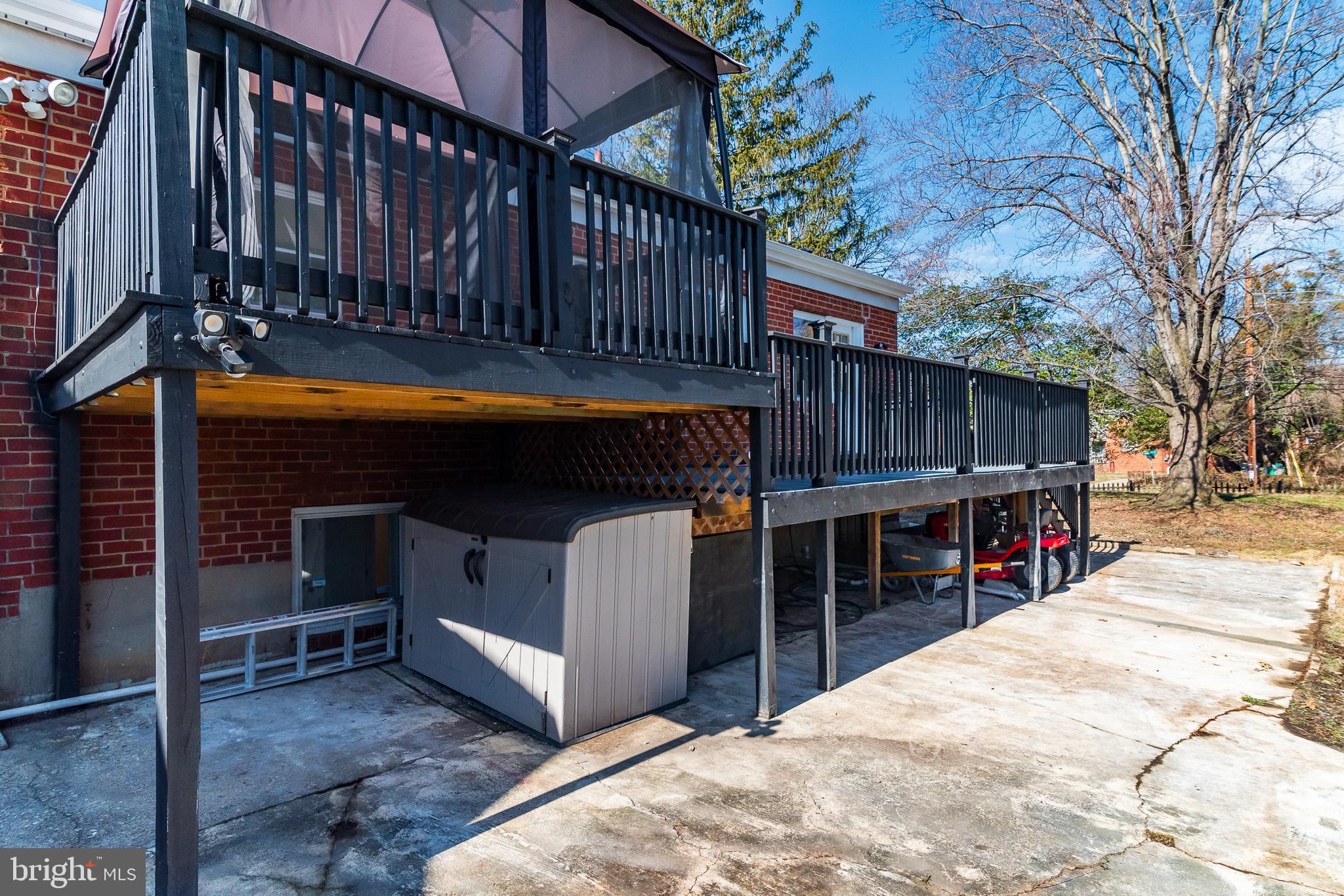 RADIANT VALLEY - Residential