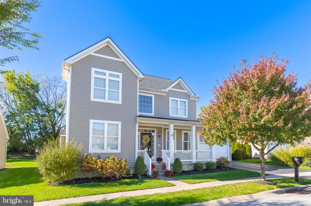 Photo of 649 Dorset Street, LITITZ, PA 17543 (MLS # PALA2082756)