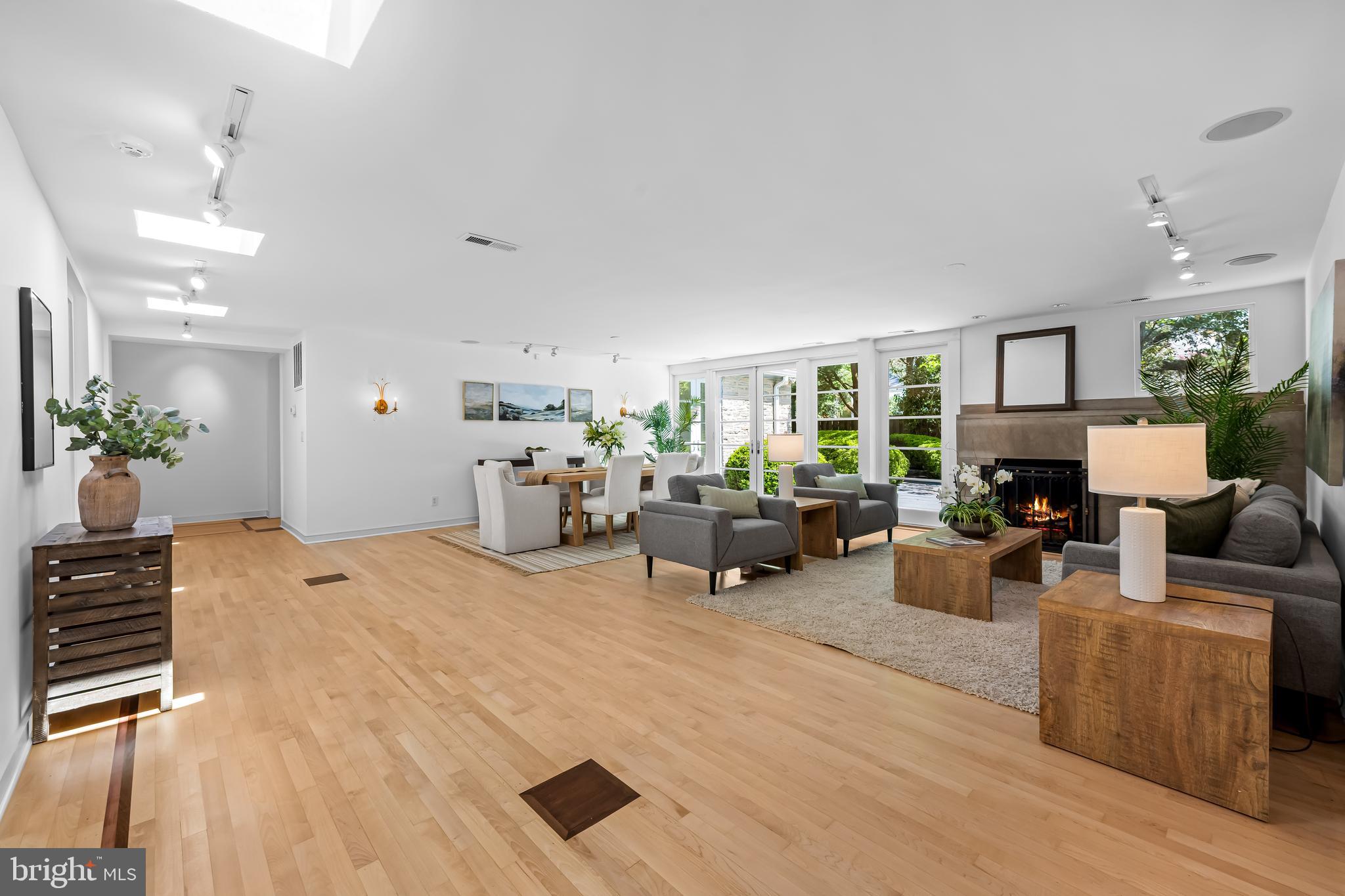 WOODBROOK - Residential