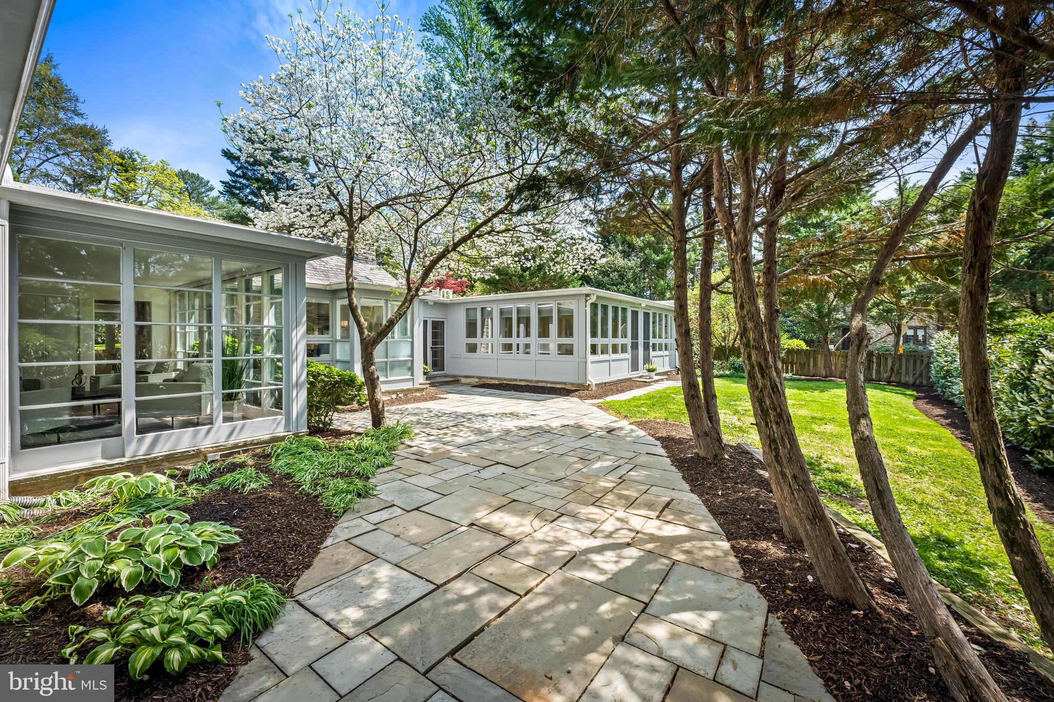 WOODBROOK - Residential