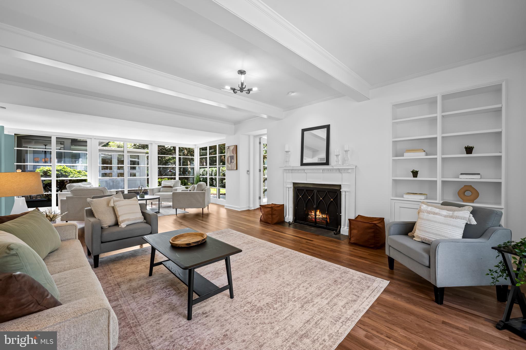 WOODBROOK - Residential