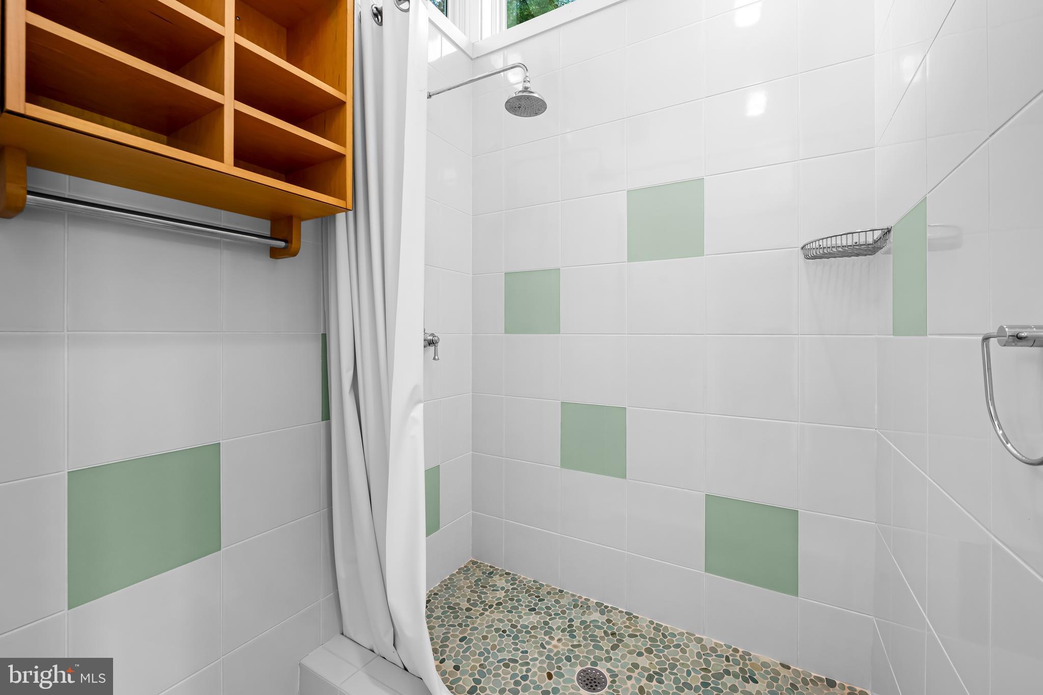 WOODBROOK - Residential