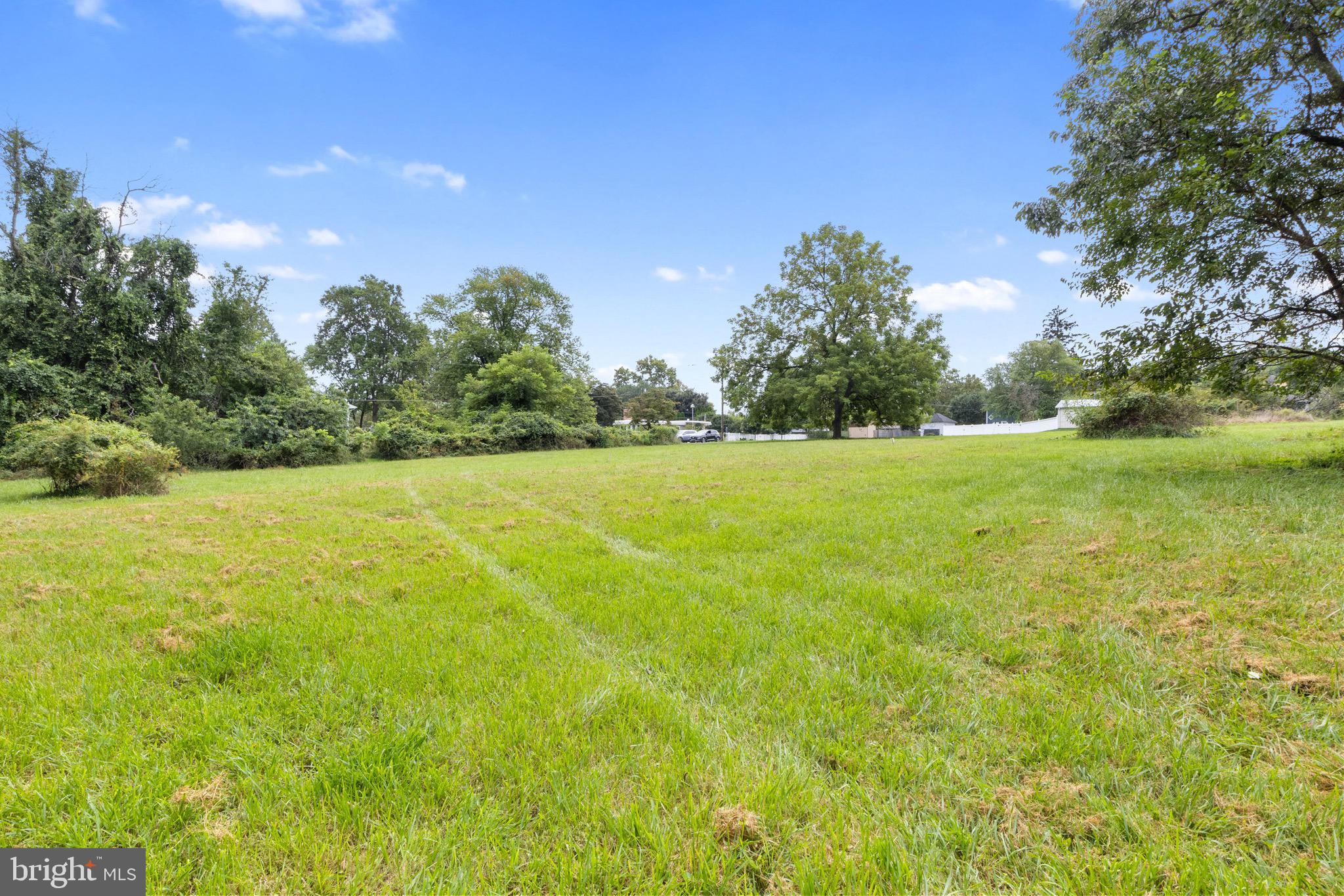 GLYNDON MEADOWS - Residential