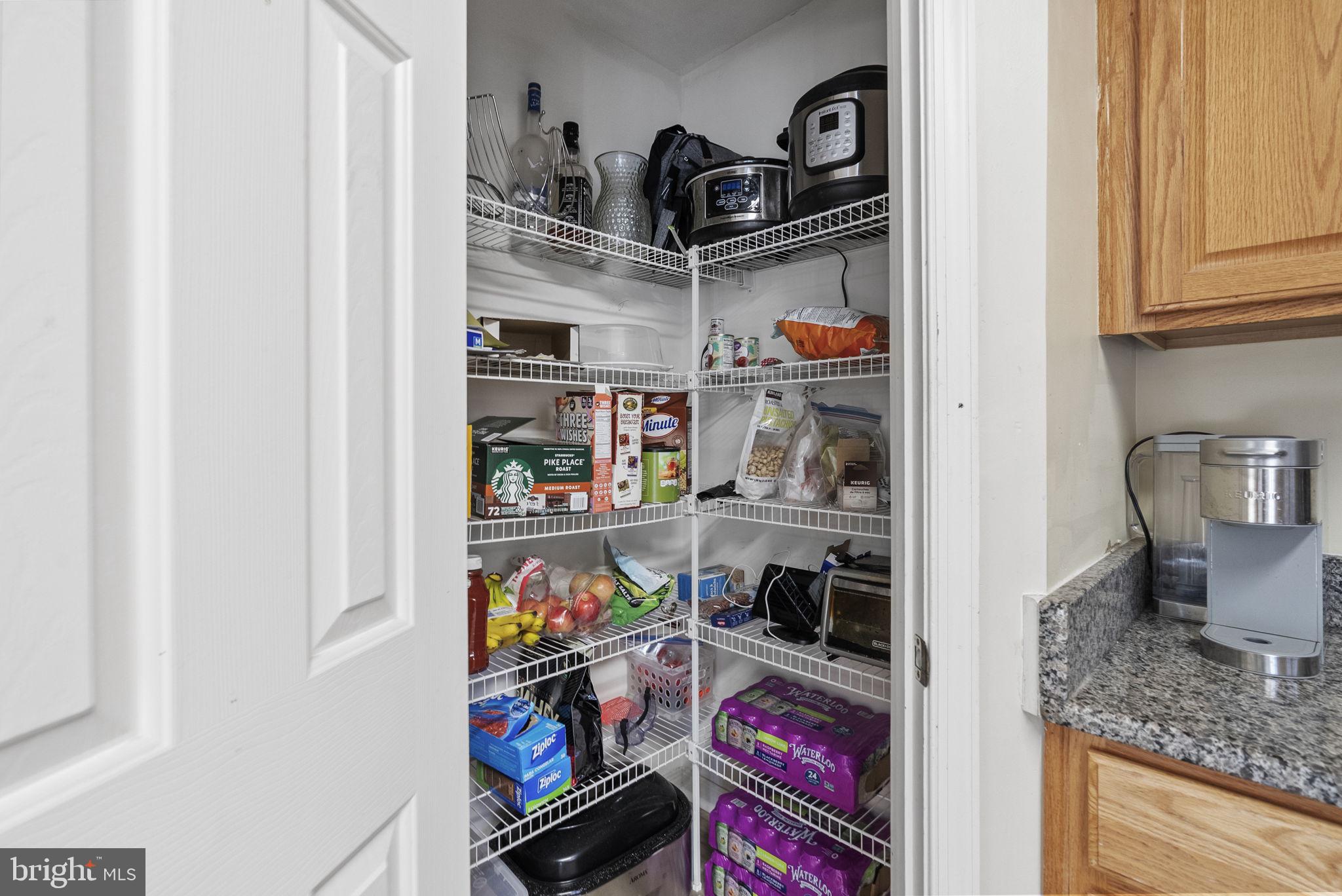 BRANFORD WOODS - Residential