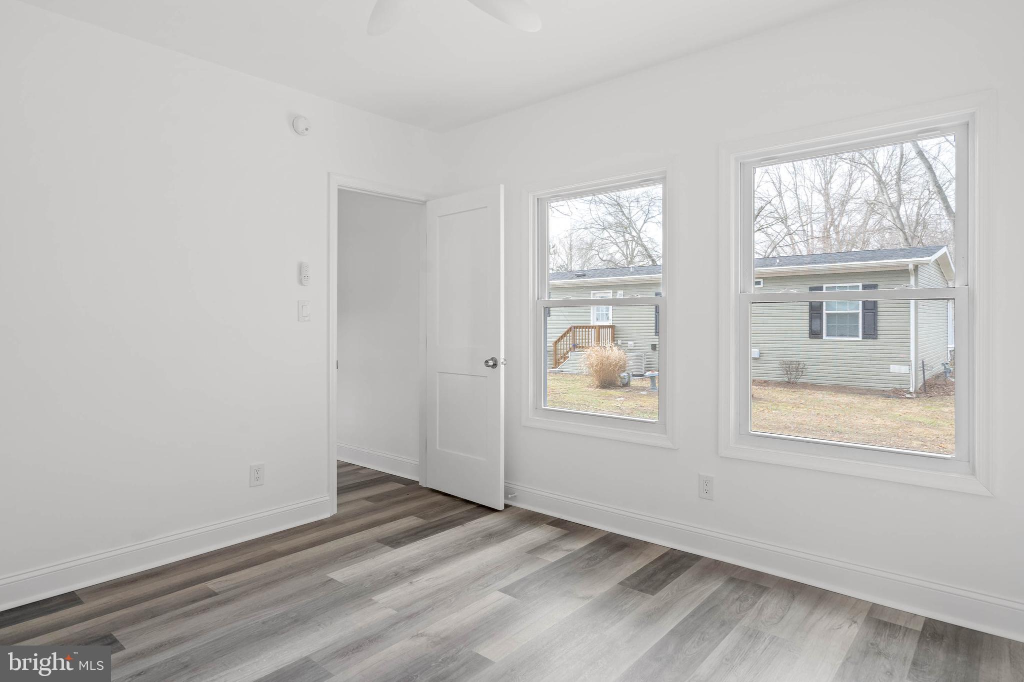 WHISPERING PINE MHP - Residential