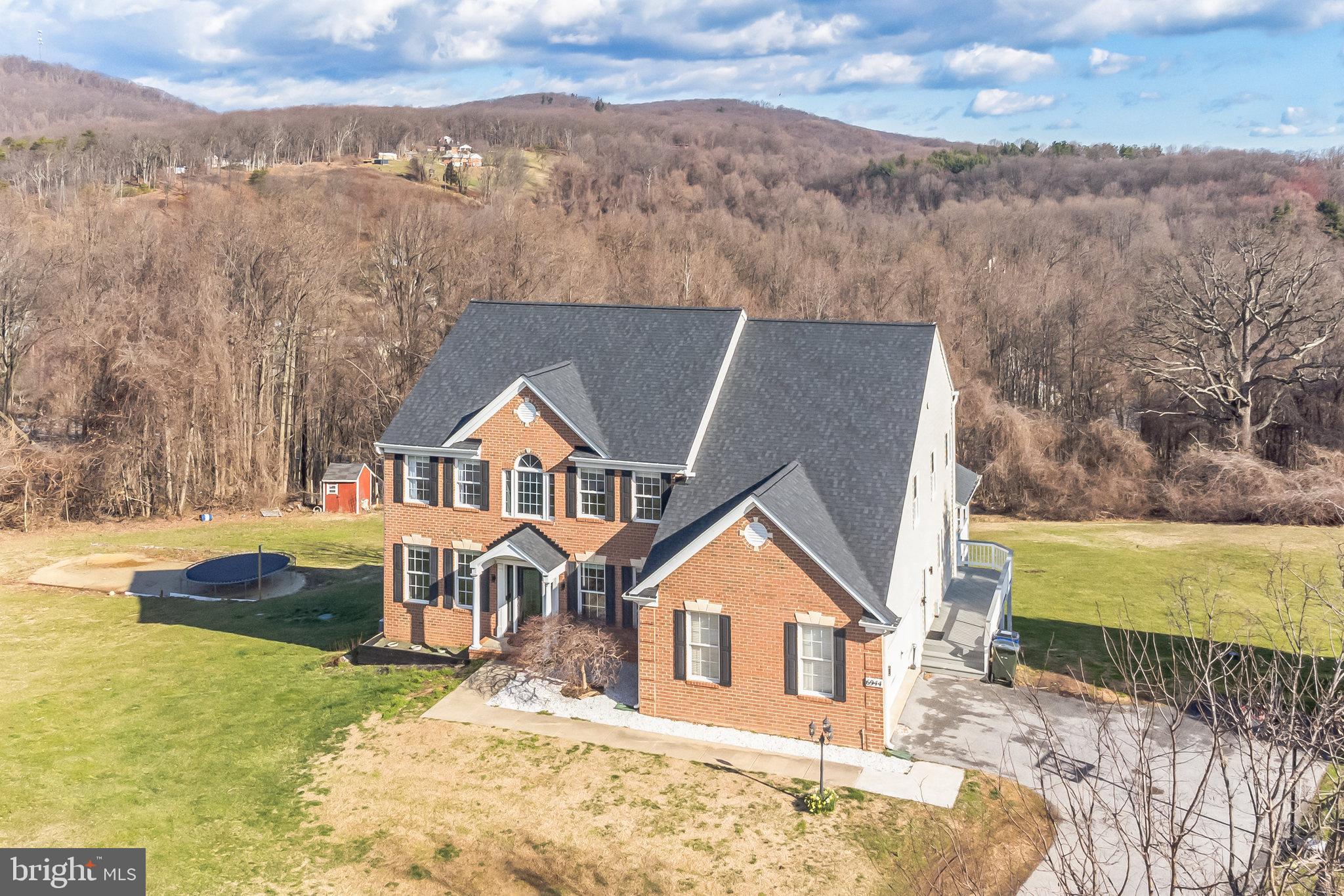 BRADDOCK HEIGHTS - Residential