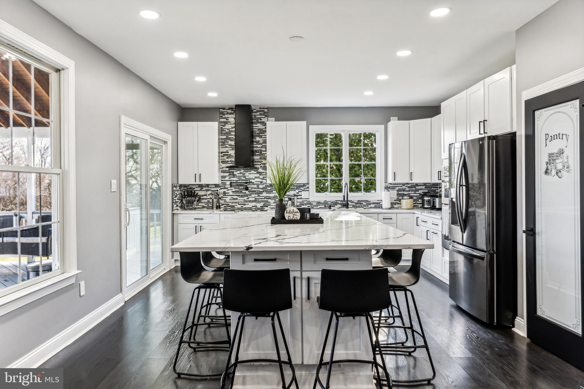 BRADDOCK HEIGHTS - Residential