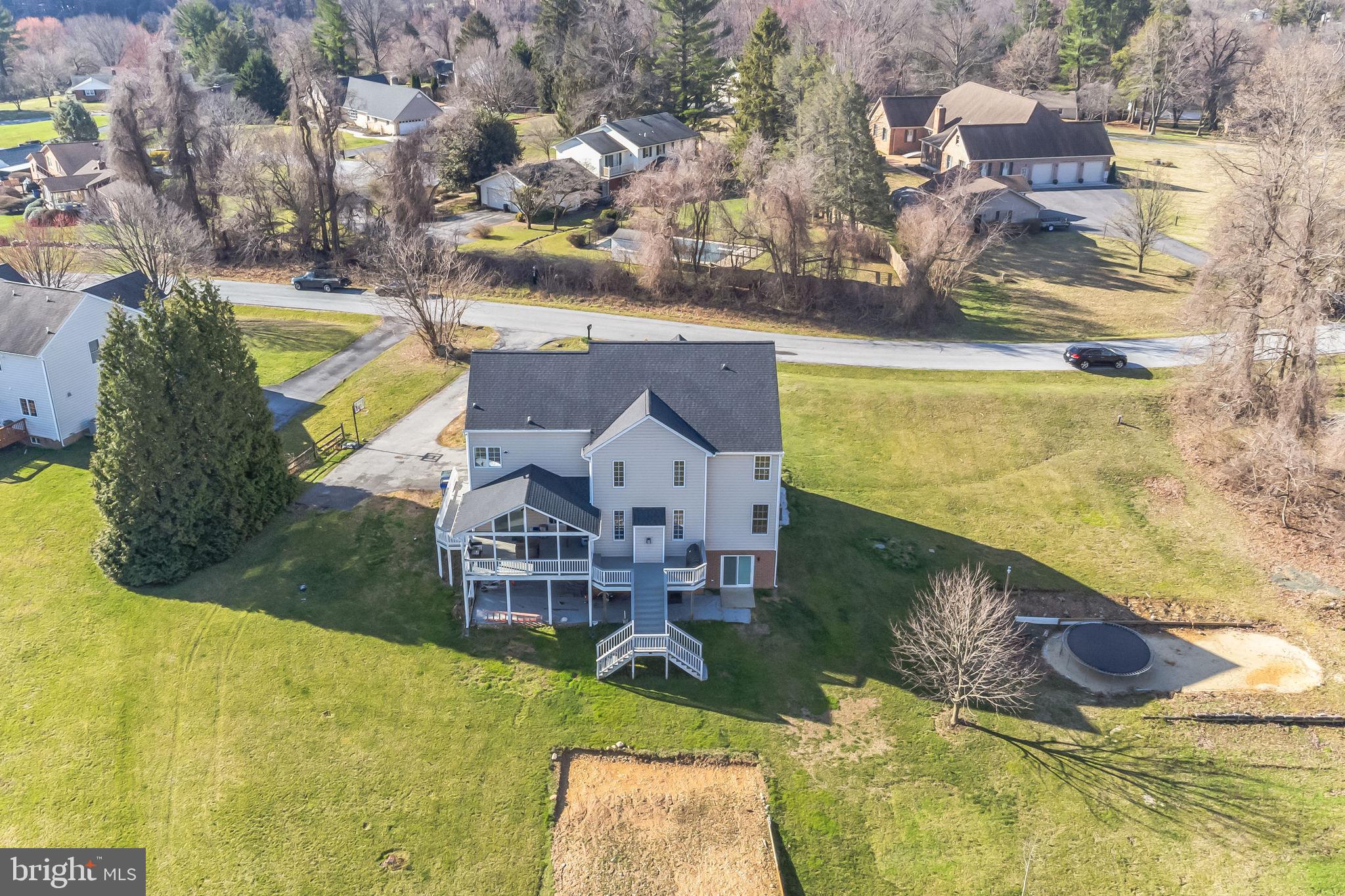 BRADDOCK HEIGHTS - Residential