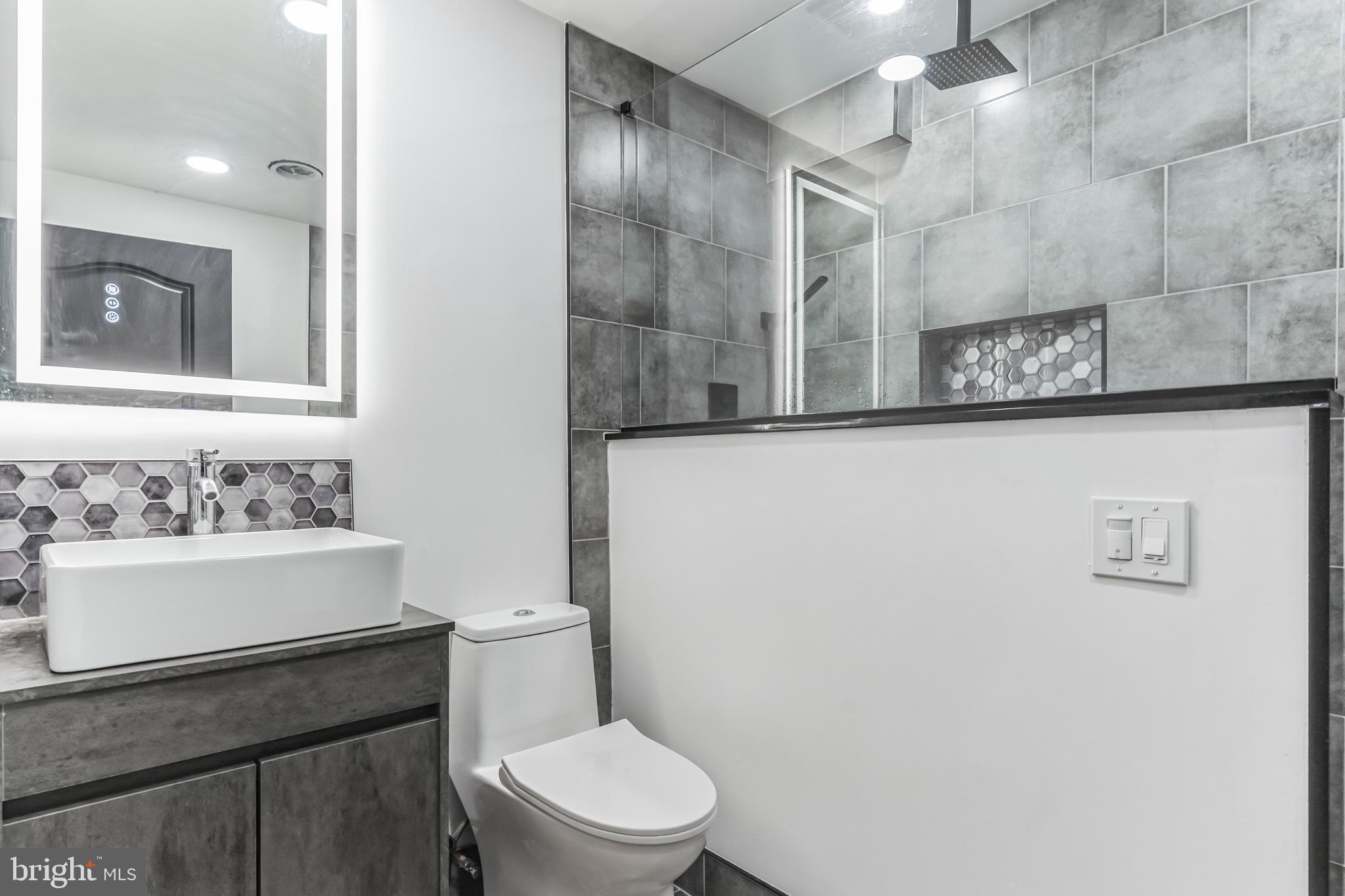 BRADDOCK HEIGHTS - Residential