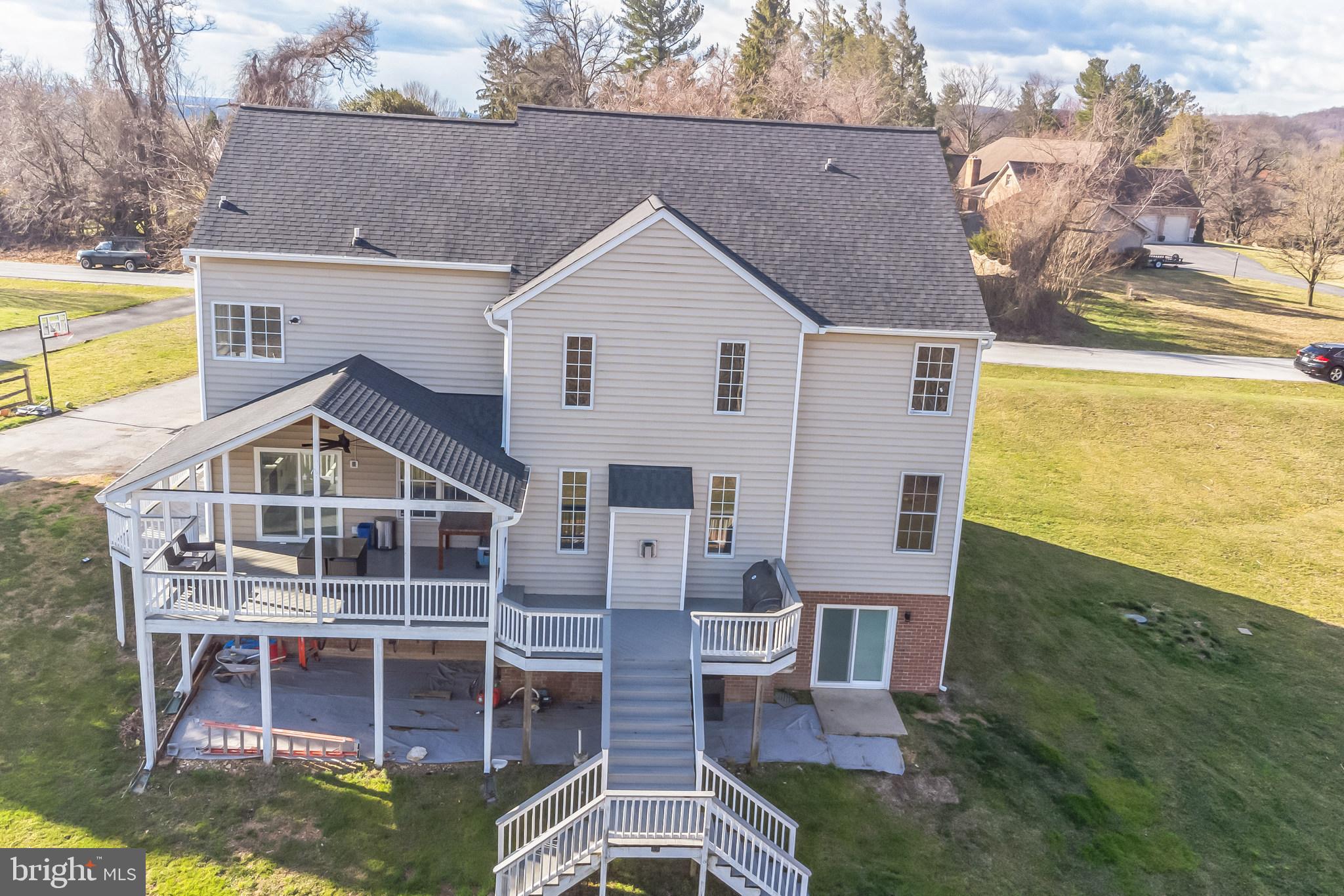 BRADDOCK HEIGHTS - Residential