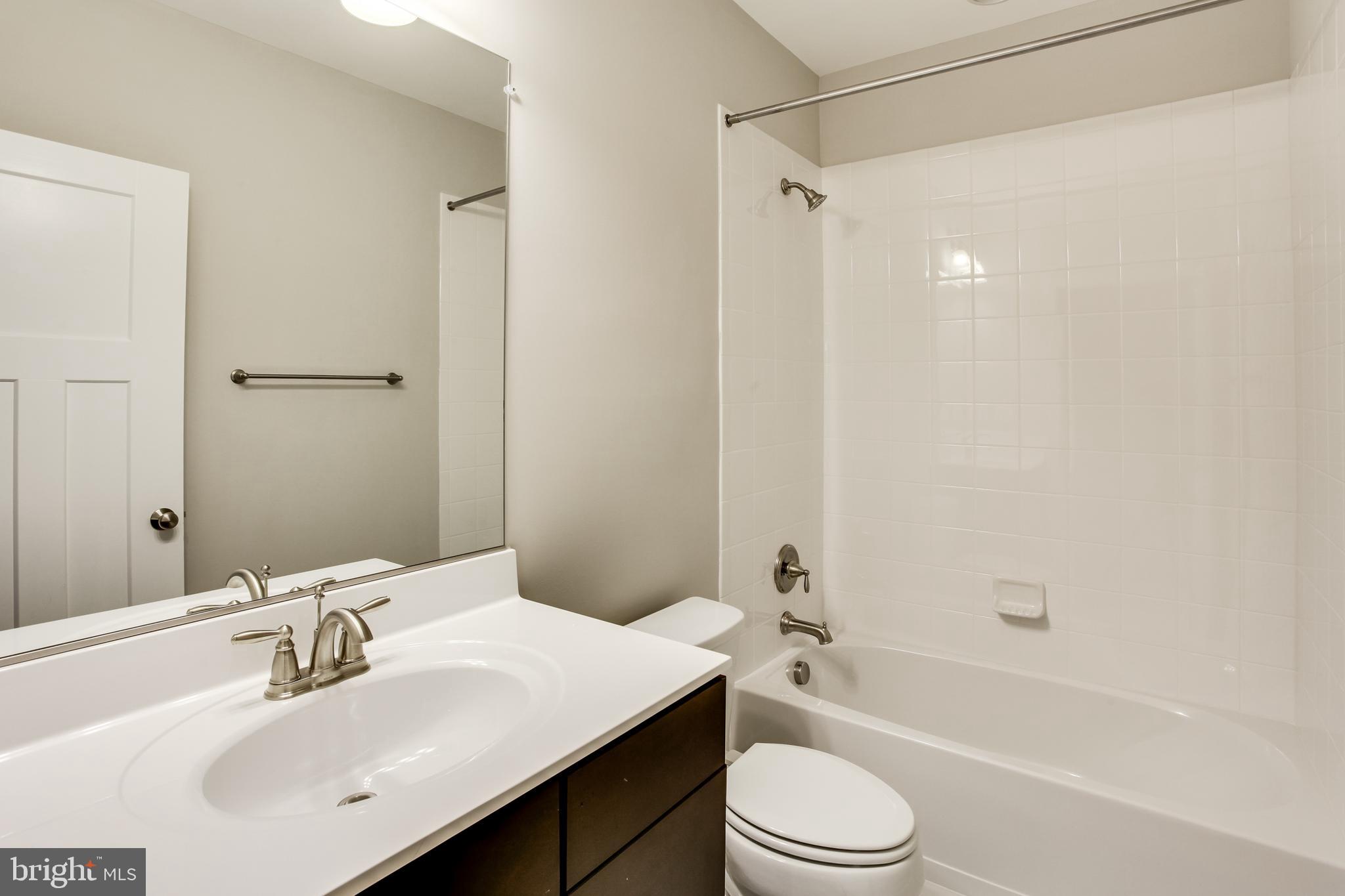 DEVON PARK - Residential