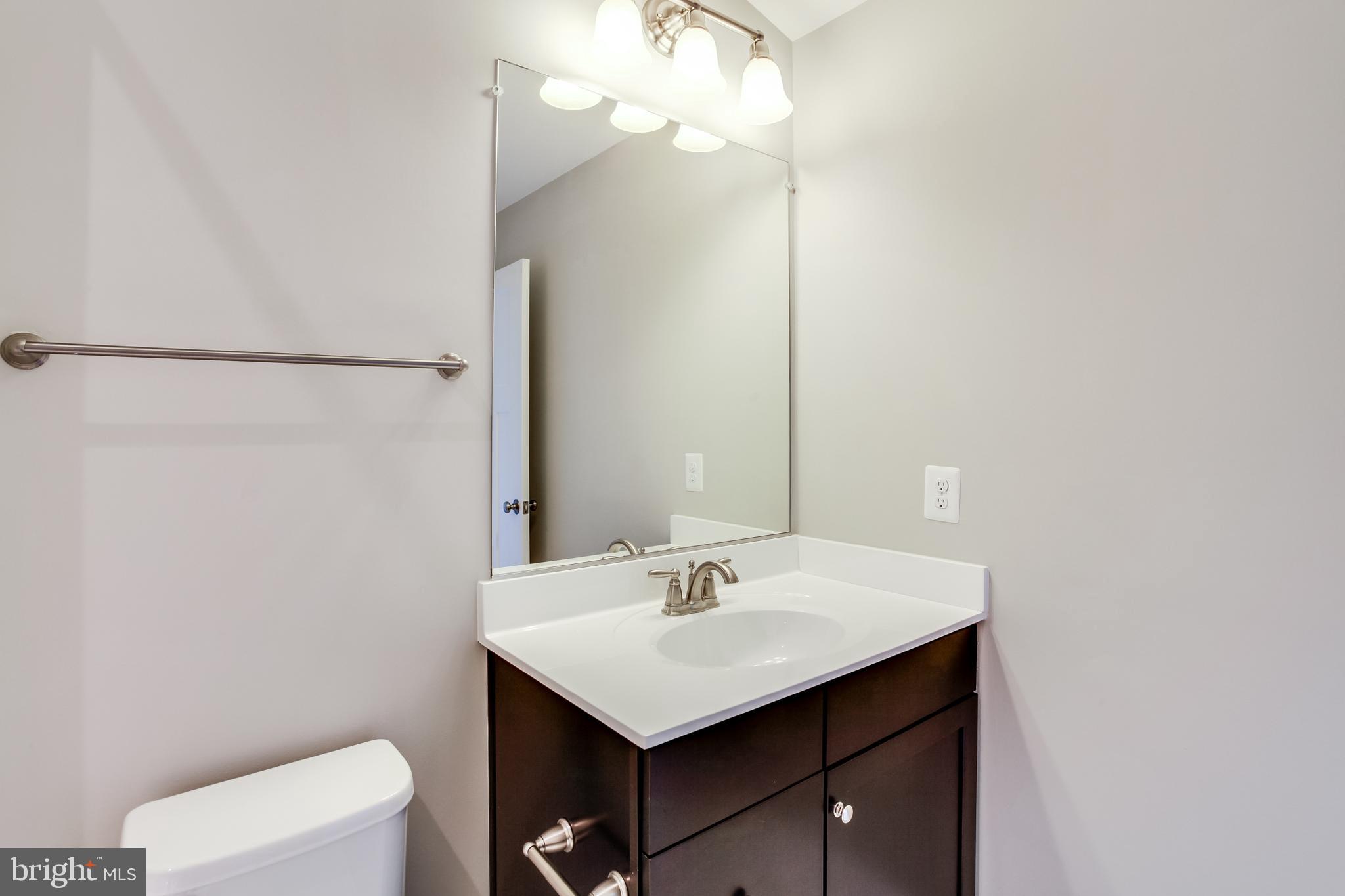 DEVON PARK - Residential