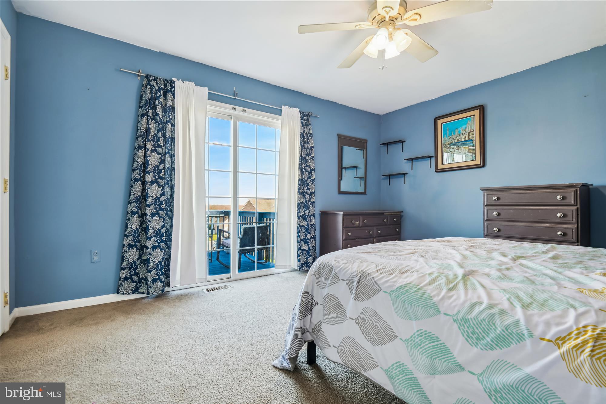 VILLAGE OF PHEASANT GLEN - Residential