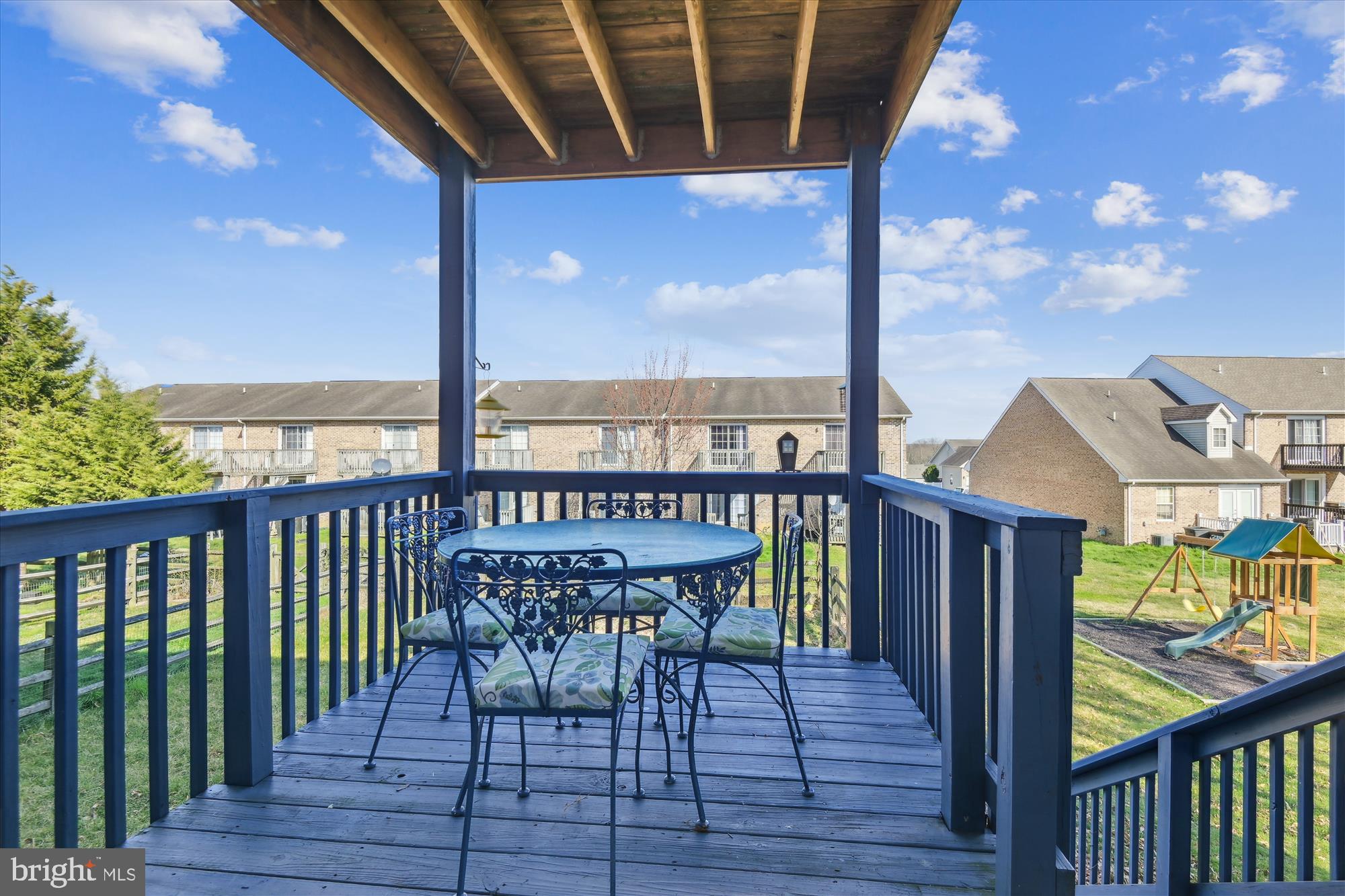 VILLAGE OF PHEASANT GLEN - Residential