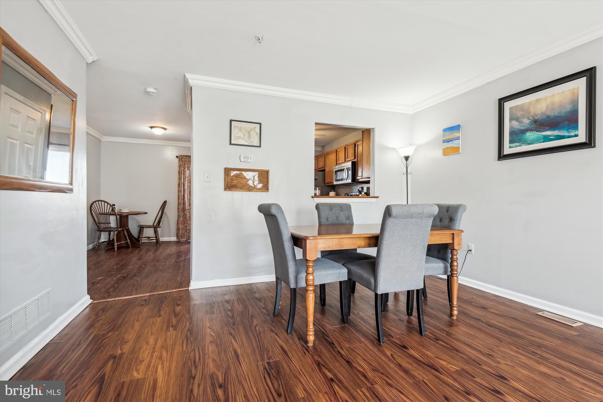 VILLAGE OF PHEASANT GLEN - Residential