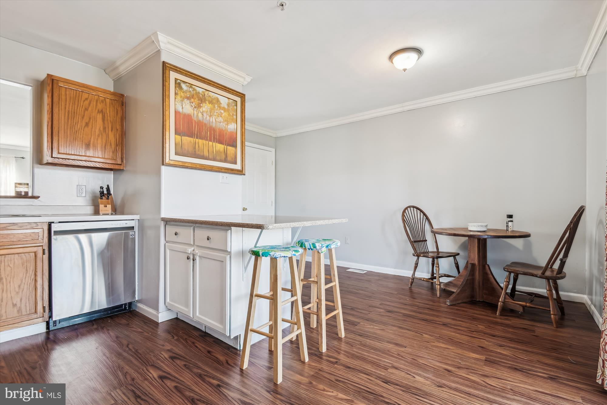 VILLAGE OF PHEASANT GLEN - Residential