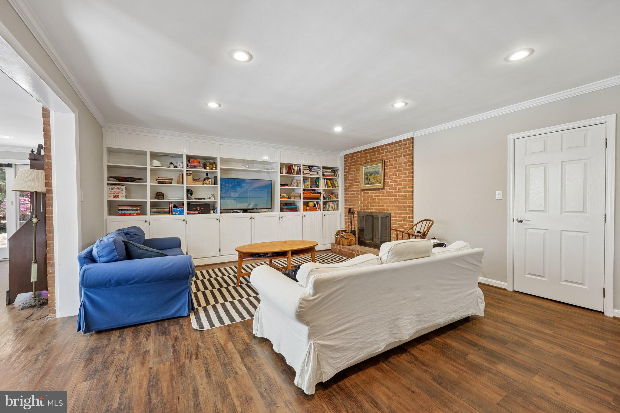 POTOMAC HILLS - Residential
