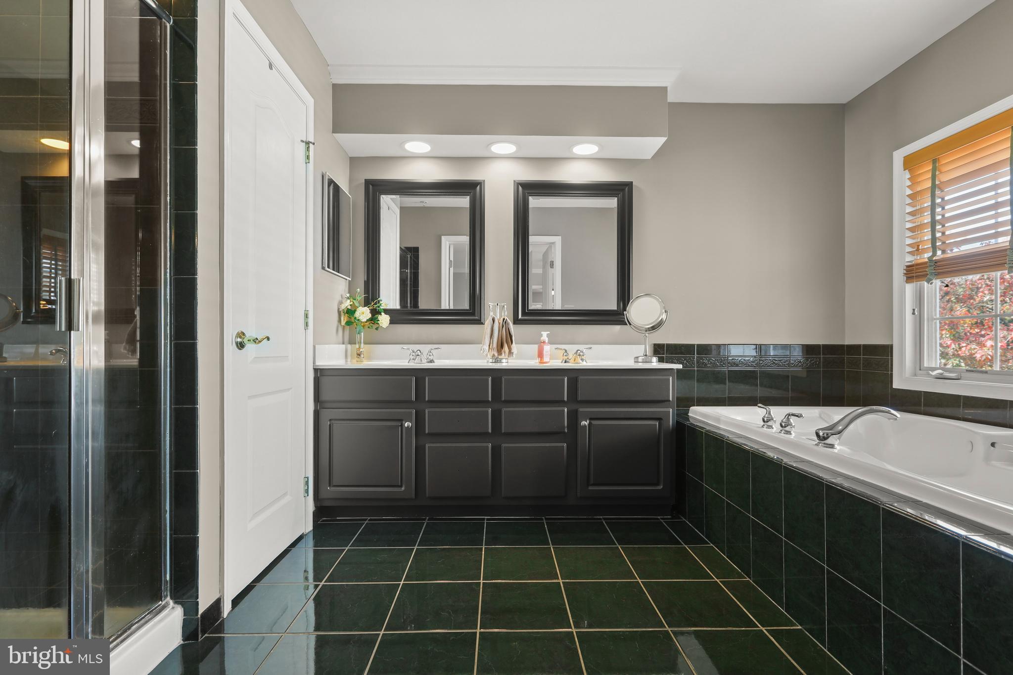 IRWINS CHOICE - Residential