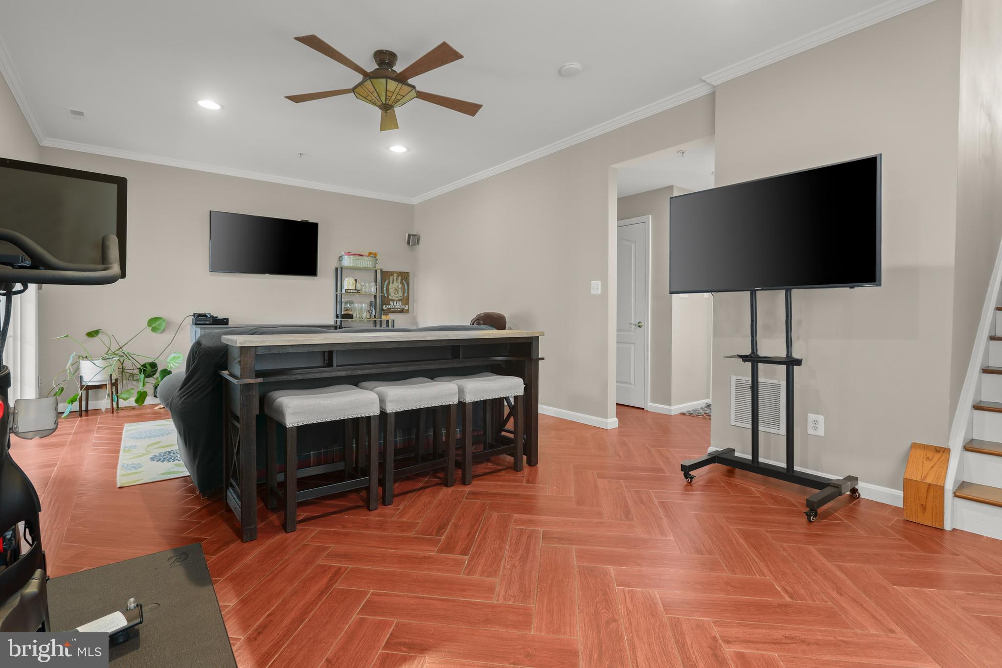 IRWINS CHOICE - Residential