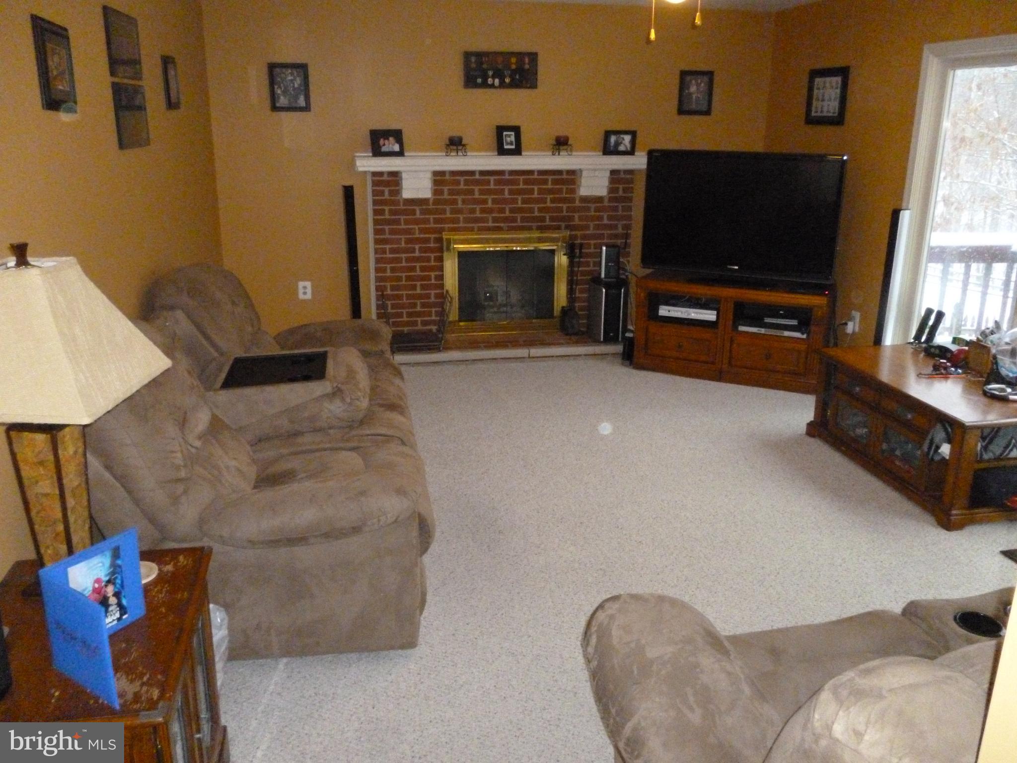 14591 ESTATE DRIVE