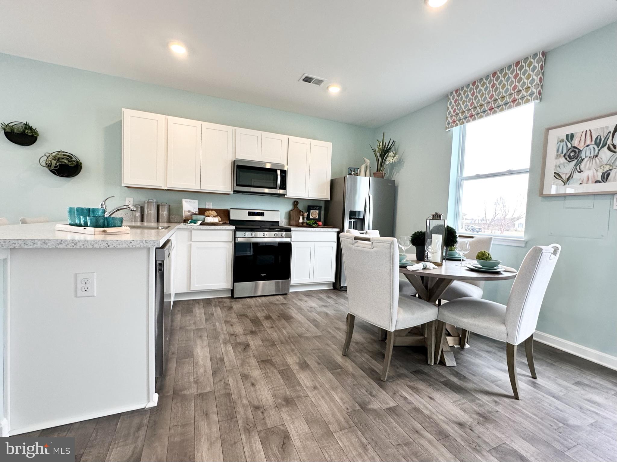 RIVERWALK TERRACE - Residential