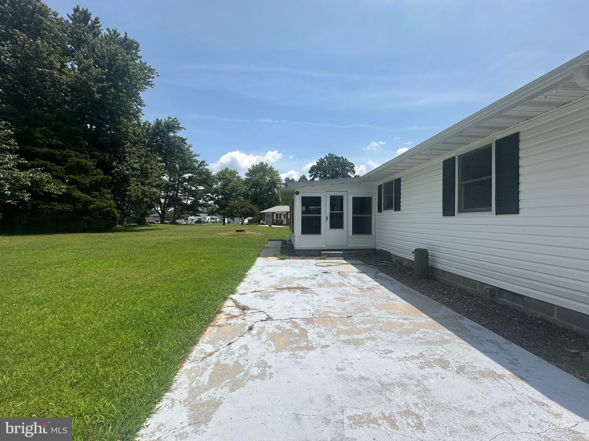 BONNIE BROOK - Residential