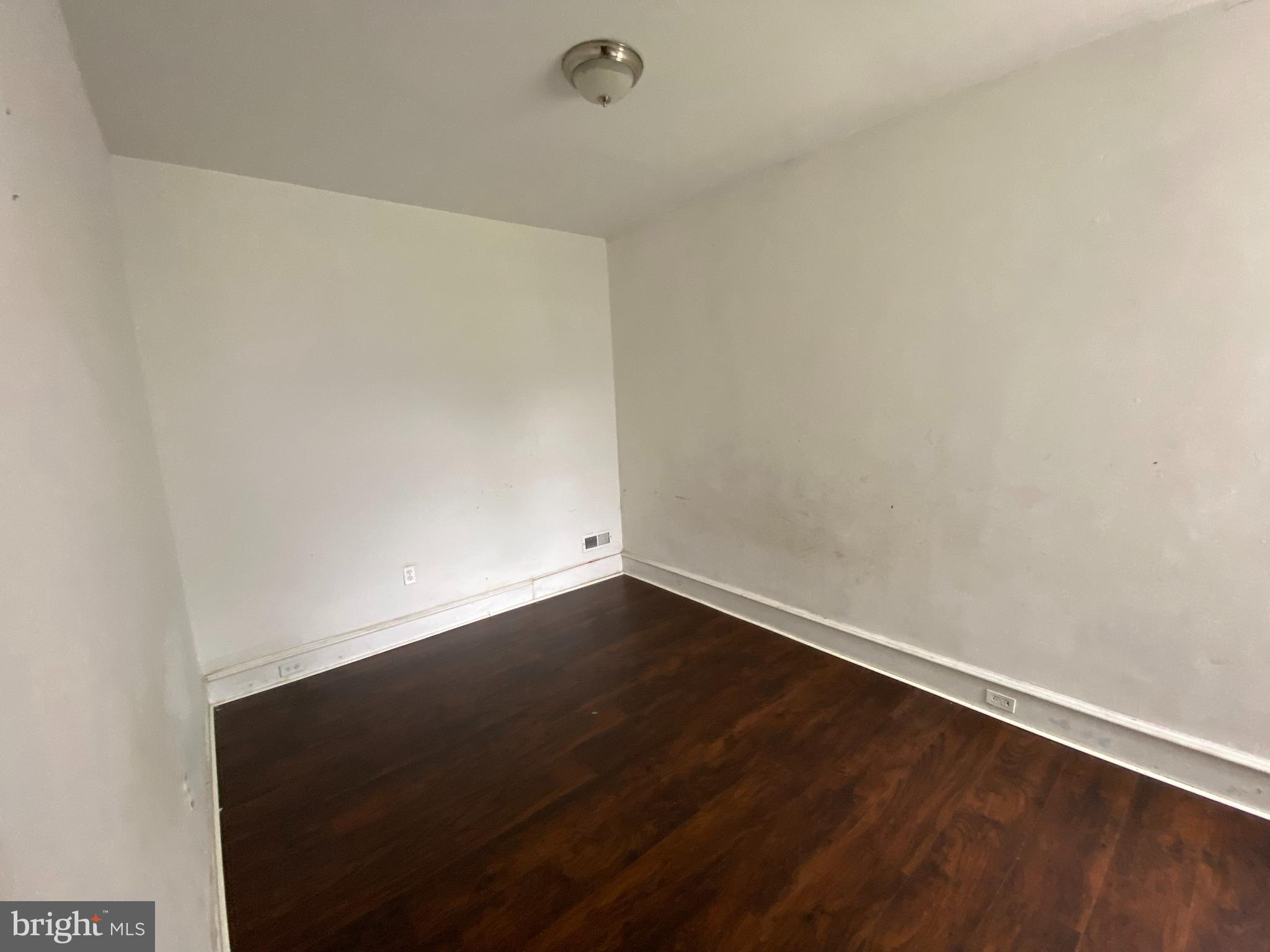 OGONTZ - Residential Lease