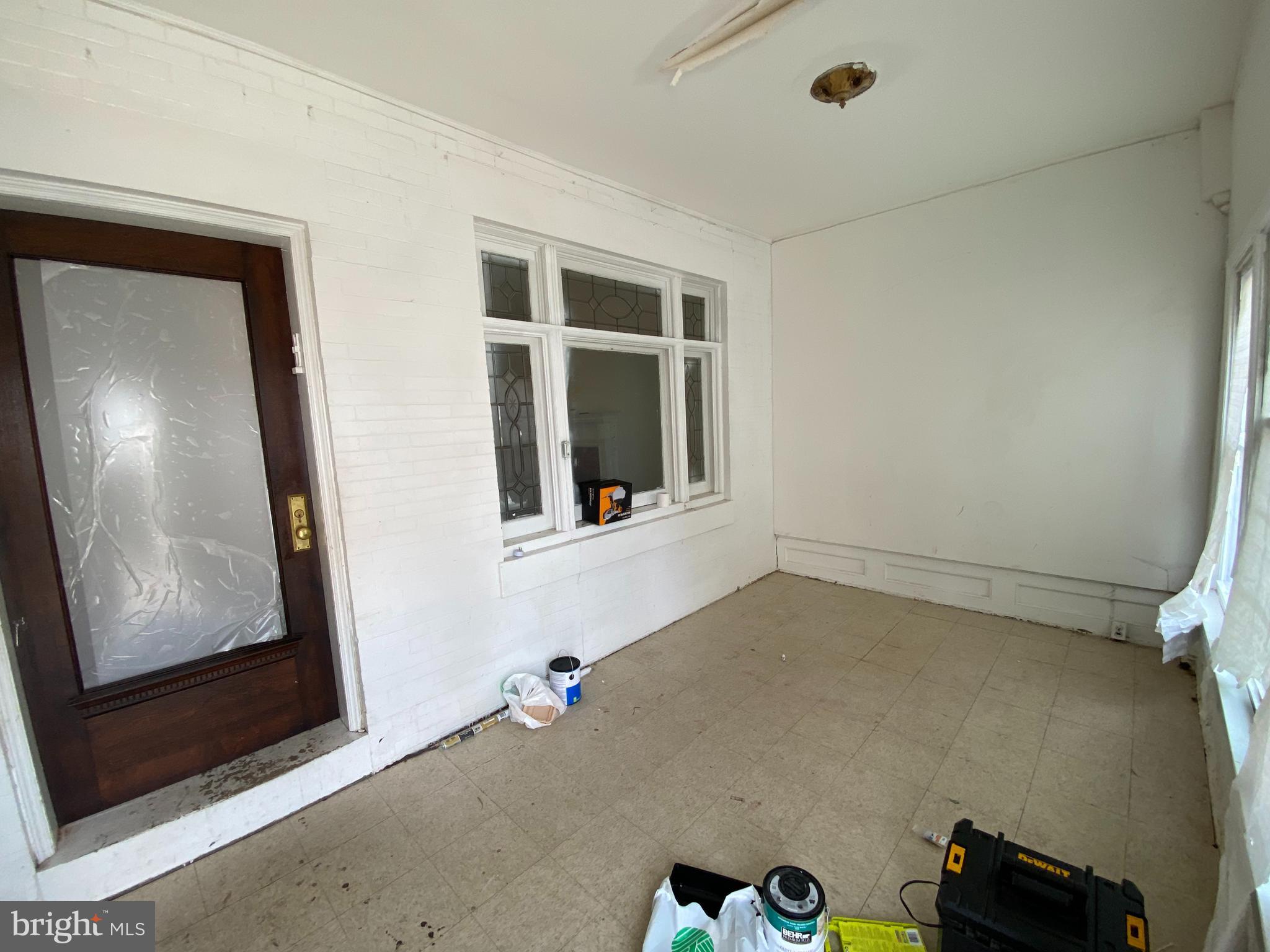 OGONTZ - Residential Lease