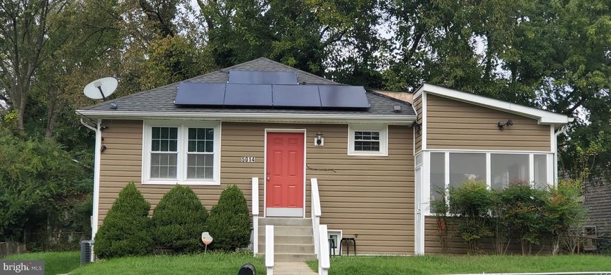 Charming Raised Rambler in Capitol Heights!
Welcome home to this beautifully maintained raised rambler offering the perfect blend of comfort and convenience. This well loved home boasts hardwood floors, 2 main-level bedrooms  plus  one full bath.  The lower level hosts a third bedroom, another full bath, plus a bonus room that could be used as a fourth bedroom . Enjoy outdoor living with ample backyard space for relaxing or gardening, plus a side yard screened in porch  perfect for evening entertainment. This home is conveniently located near metro, major routes, and local amenities and is move-in ready and waiting for you!!