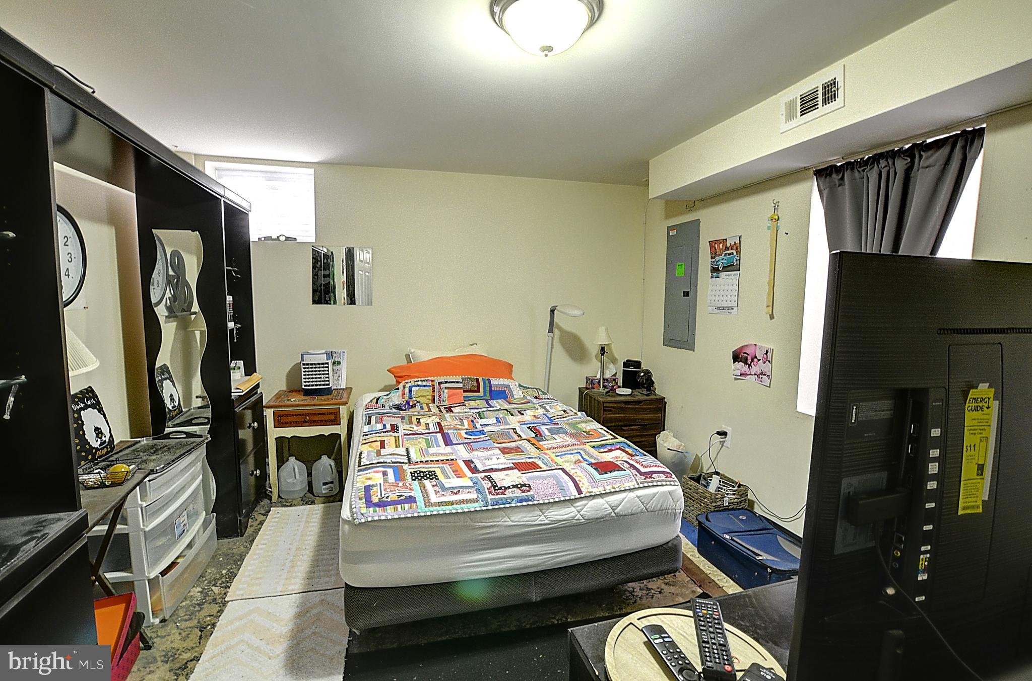 CHAPEL OAKS - Residential